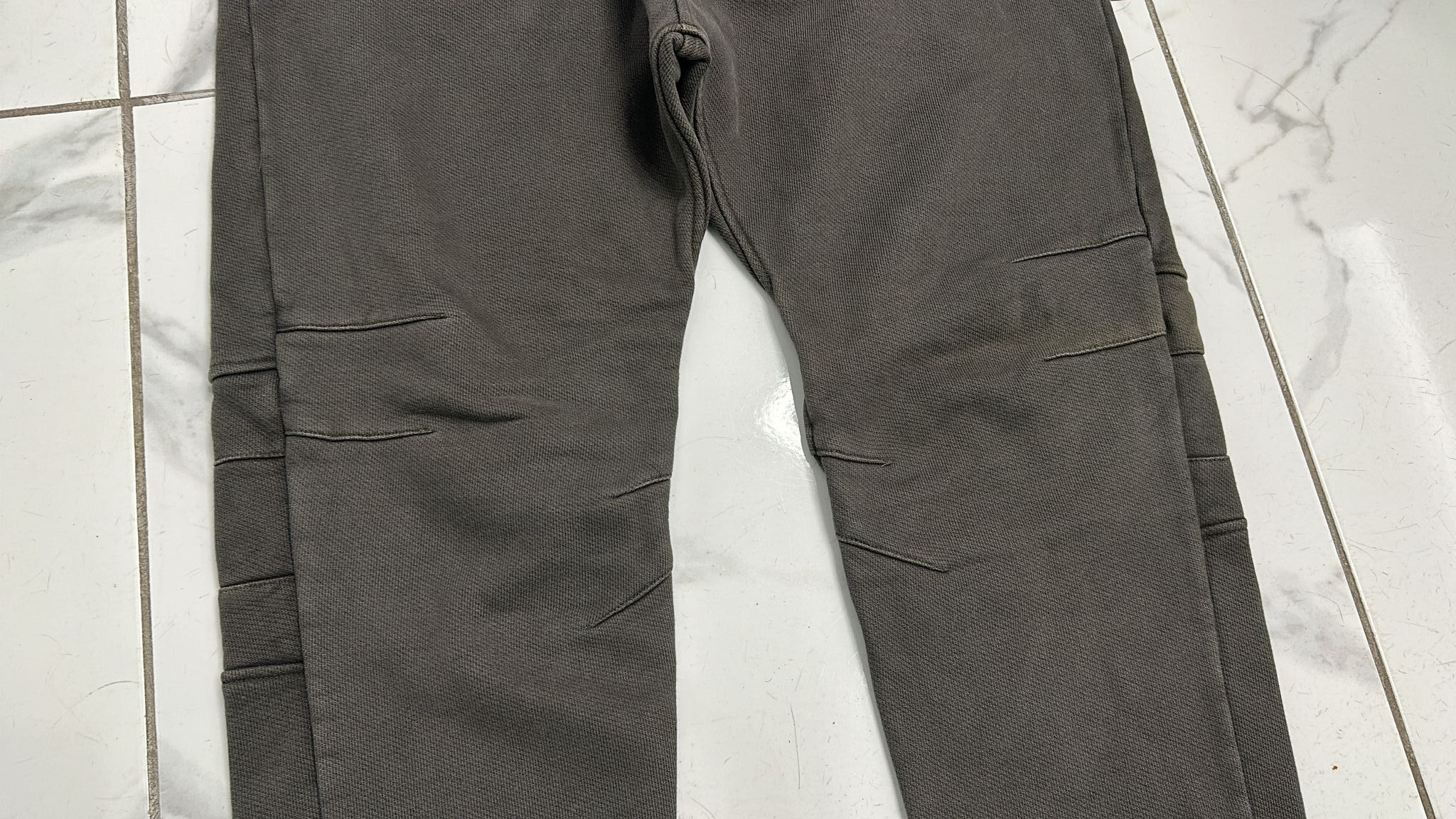 Adidas × Yeezy *RARE* Yeezy Season 1 Sweatpant Size Small Size US 30 / EU 46 - 2 Thumbnail