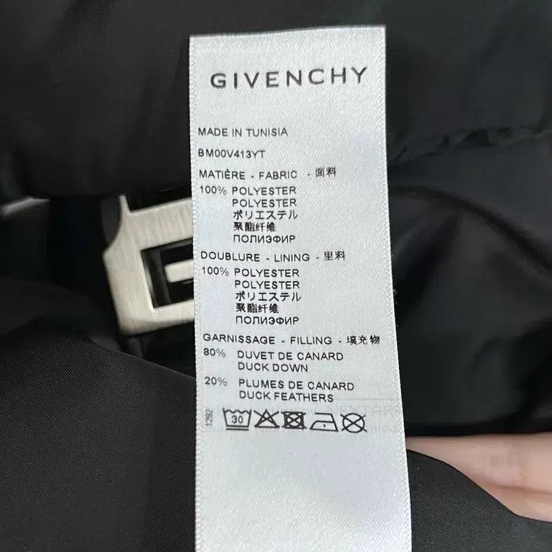 Givenchy Givenchy Solid Color Metal Detail Down Vest Size US S / EU 44-46 / 1 - 7 Thumbnail