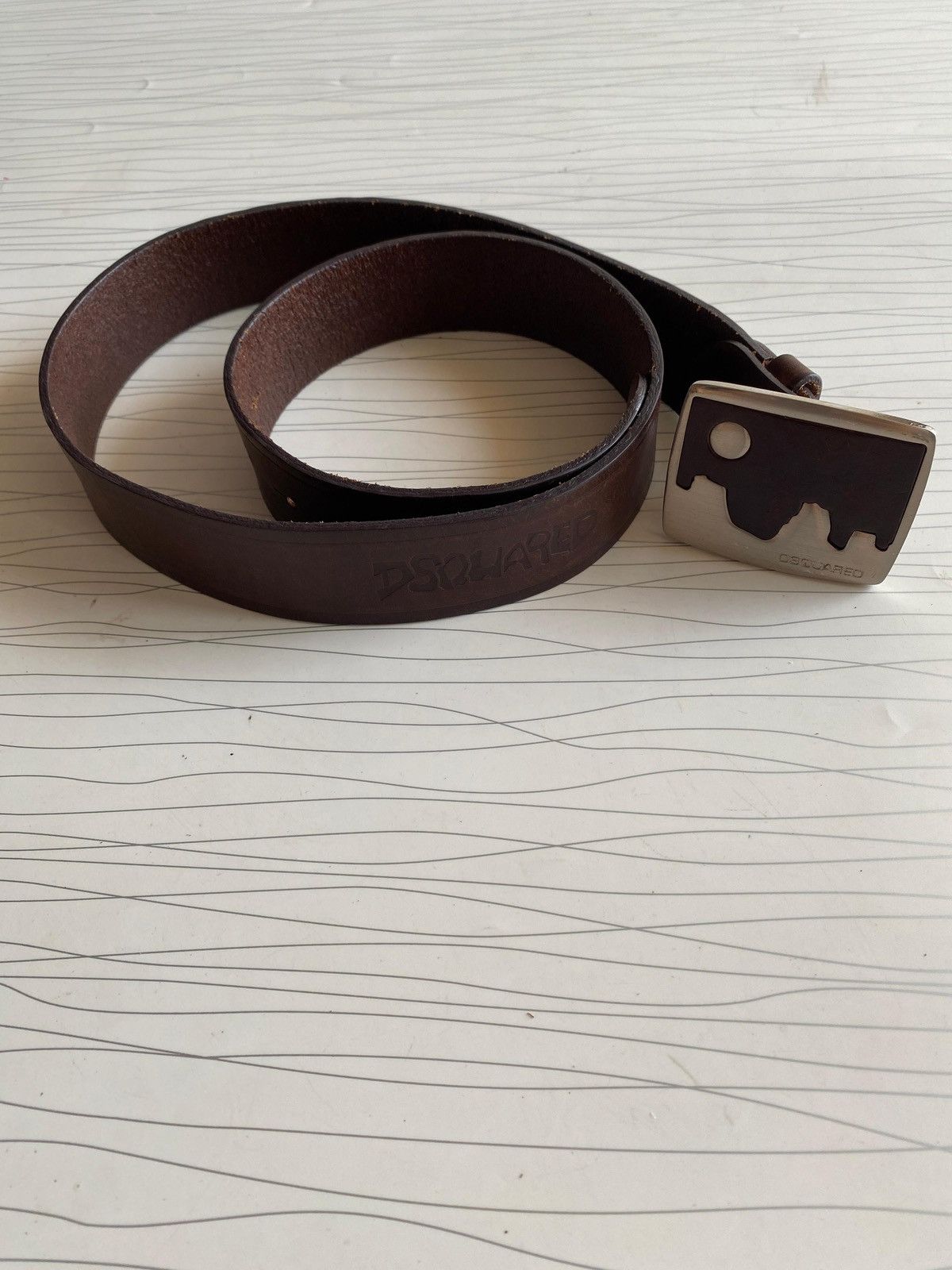 Japanese Brand Dsquared2 Vintage Western Mountain Buckle Leather Belt Brown Size 34 - 2 Thumbnail