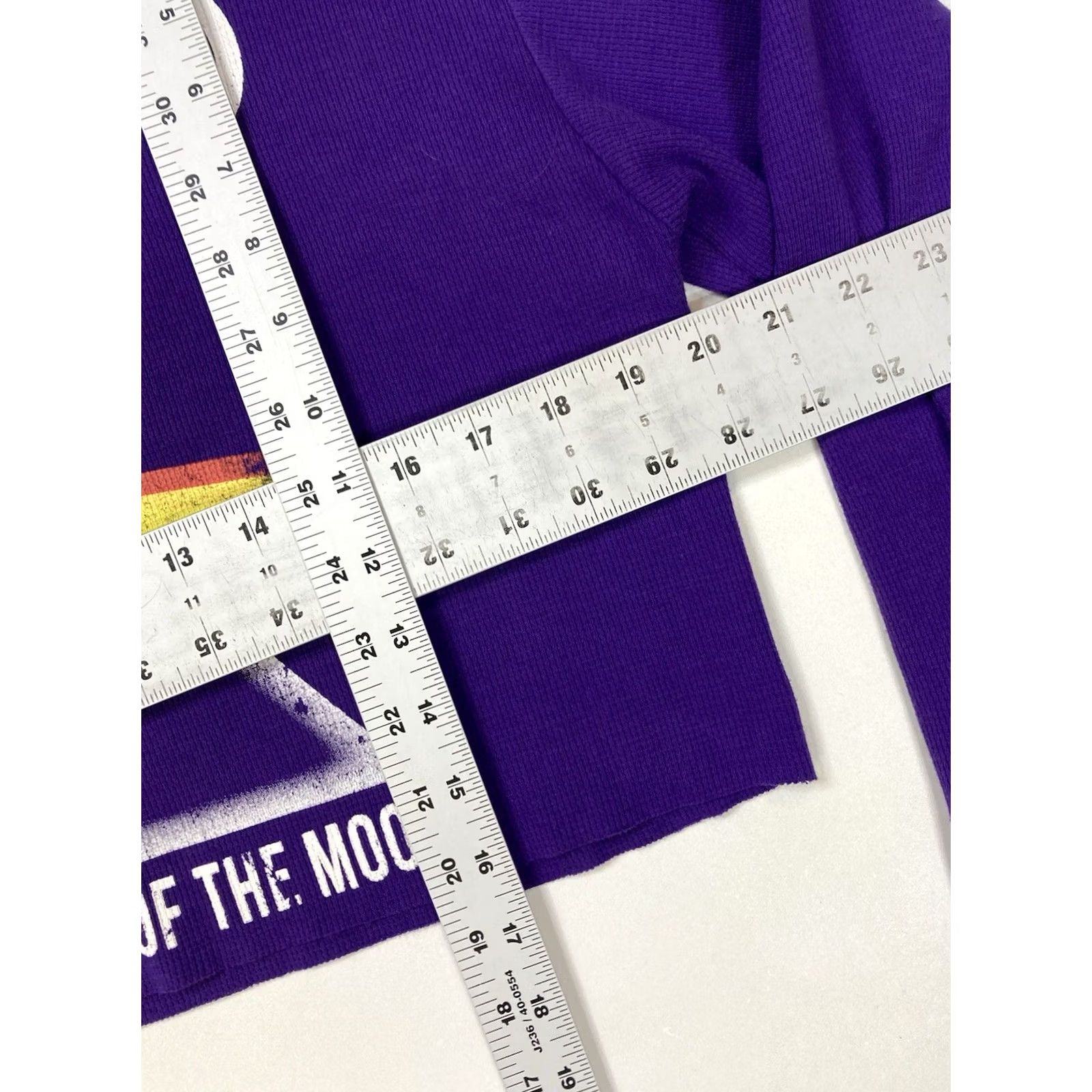 Vintage VINTAGE Pink Floyd Crop Graphic Waffle Knit T-shirt Women Medium Purple Long Sleeve Size M / US 6-8 / IT 42-44 - 6 Thumbnail