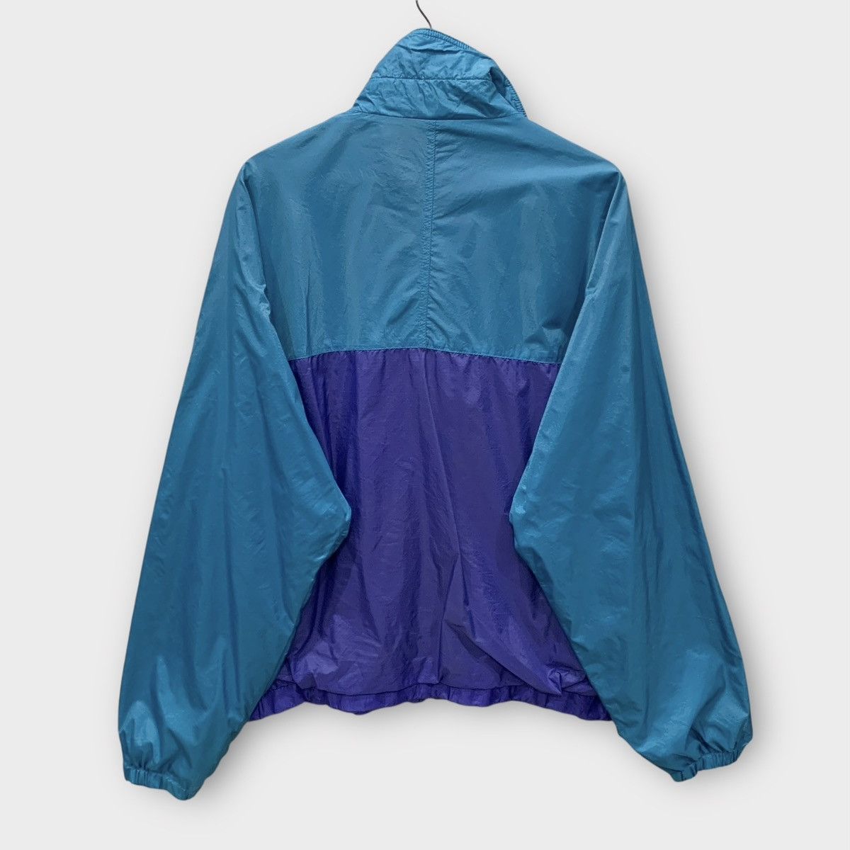 Patagonia VINTAGE PATAGONIA F0 WINDBREAKER NYLON JACKET TWO TONE Size US L / EU 52-54 / 3 - 2 Thumbnail