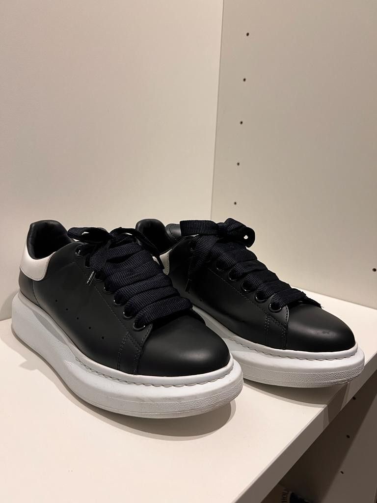 Alexander McQueen Alexander McQueen Oversized Sneakers Size US 8.5 / IT 38.5 - 1 Thumbnail