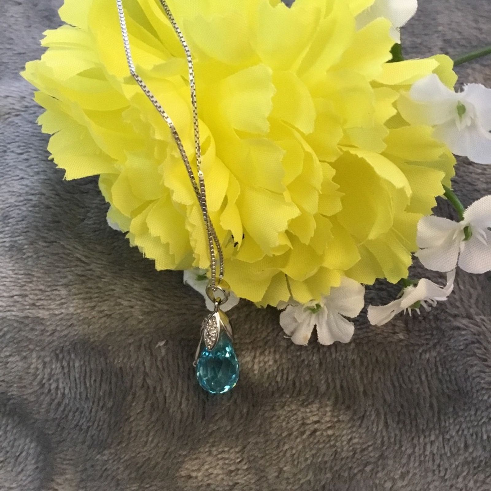 Other Sterling Silver Blue Pear Drop Crystal Necklace Size ONE SIZE - 1 Thumbnail