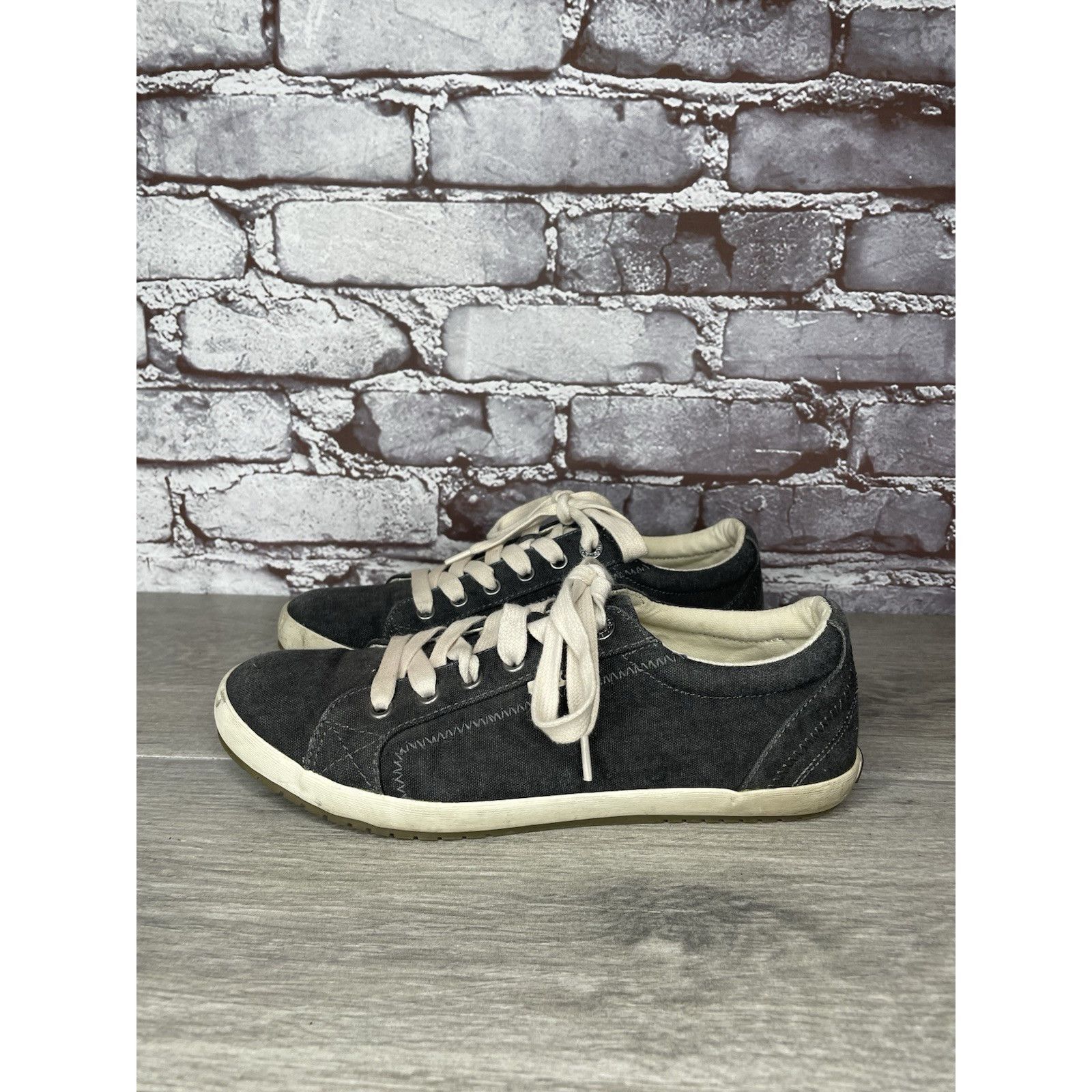 Other Taos Moc Star Gray Canvas Denim Lace Up Low Sneakers Shoes W Size US 7.5 / IT 37.5 - 10 Thumbnail