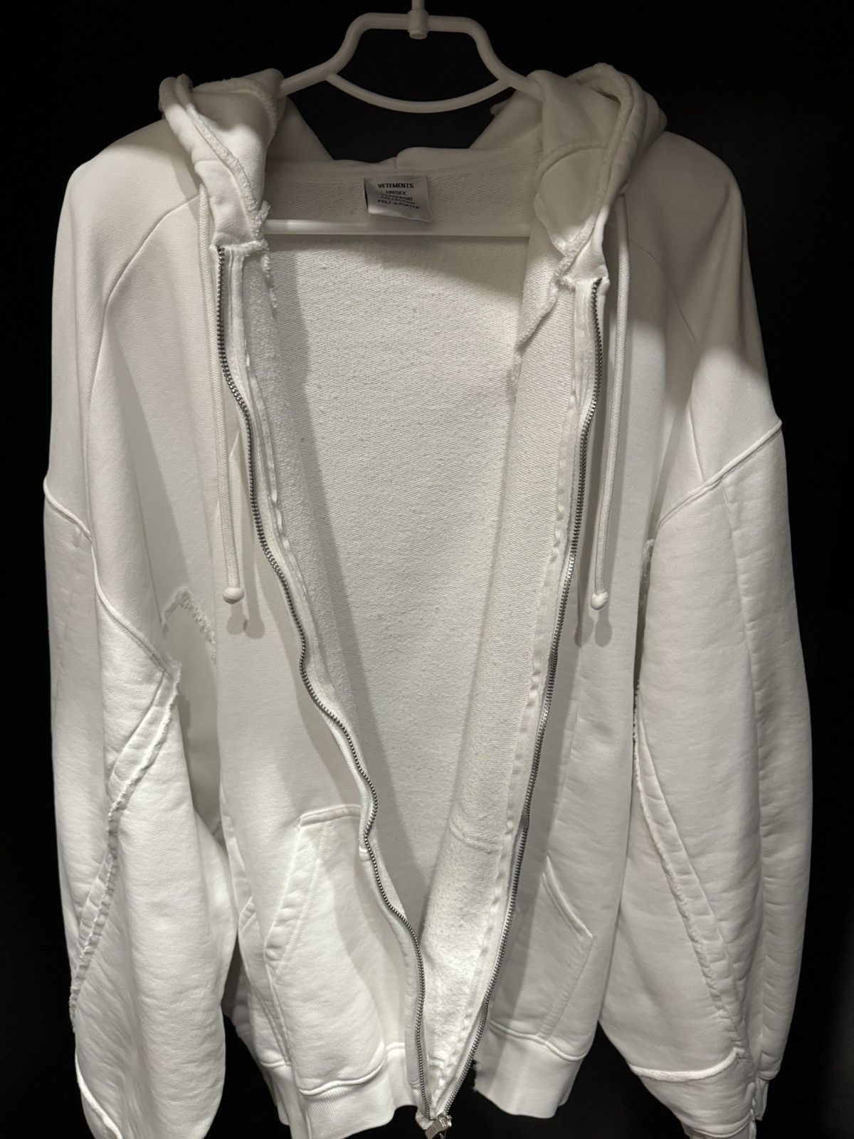 Vetements VETEMENTS Men White Cut Up Destroyed Hoodie Size M Oversized Size US M / EU 48-50 / 2 - 8 Thumbnail