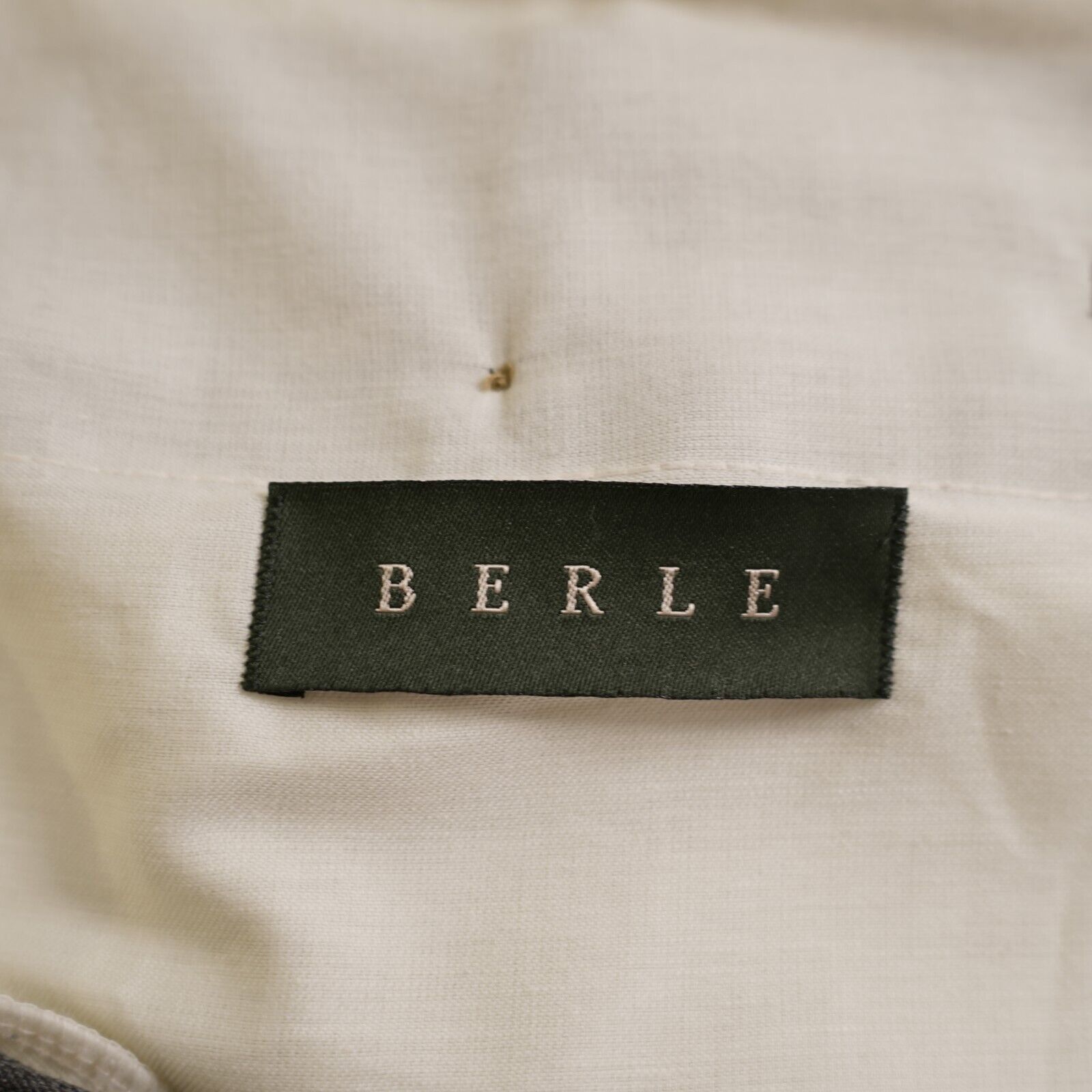 Berle Berle Wool Gray Pleated Cuffed High Rise Dress Pants 47/26 S Size 46S - 5 Thumbnail