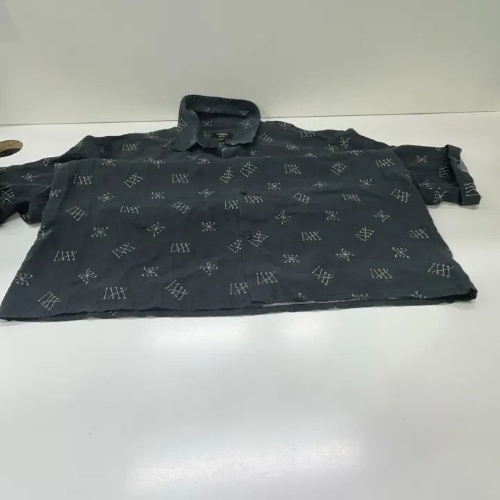 Fendi Fendi Logo Print Short Sleeve Shirt -2507 Size US M / EU 48-50 / 2 - 5 Thumbnail