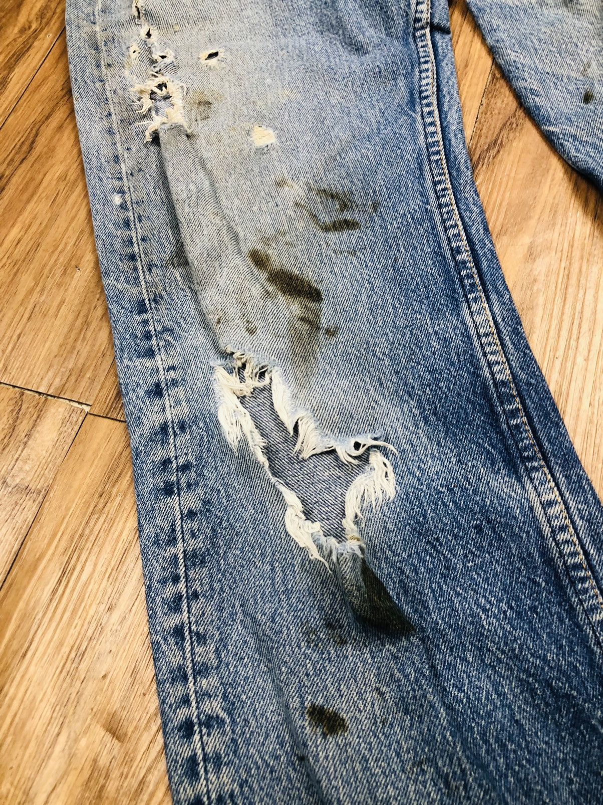Levi's Levis Distresses Jeans (37) Size US 29 - 10 Thumbnail