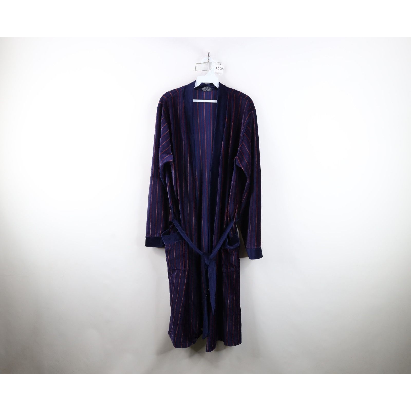 Vintage Vintage 70s Streetwear Striped Velvet Velour Bath Robe Size US XL / EU 56 / 4 - 1 Thumbnail