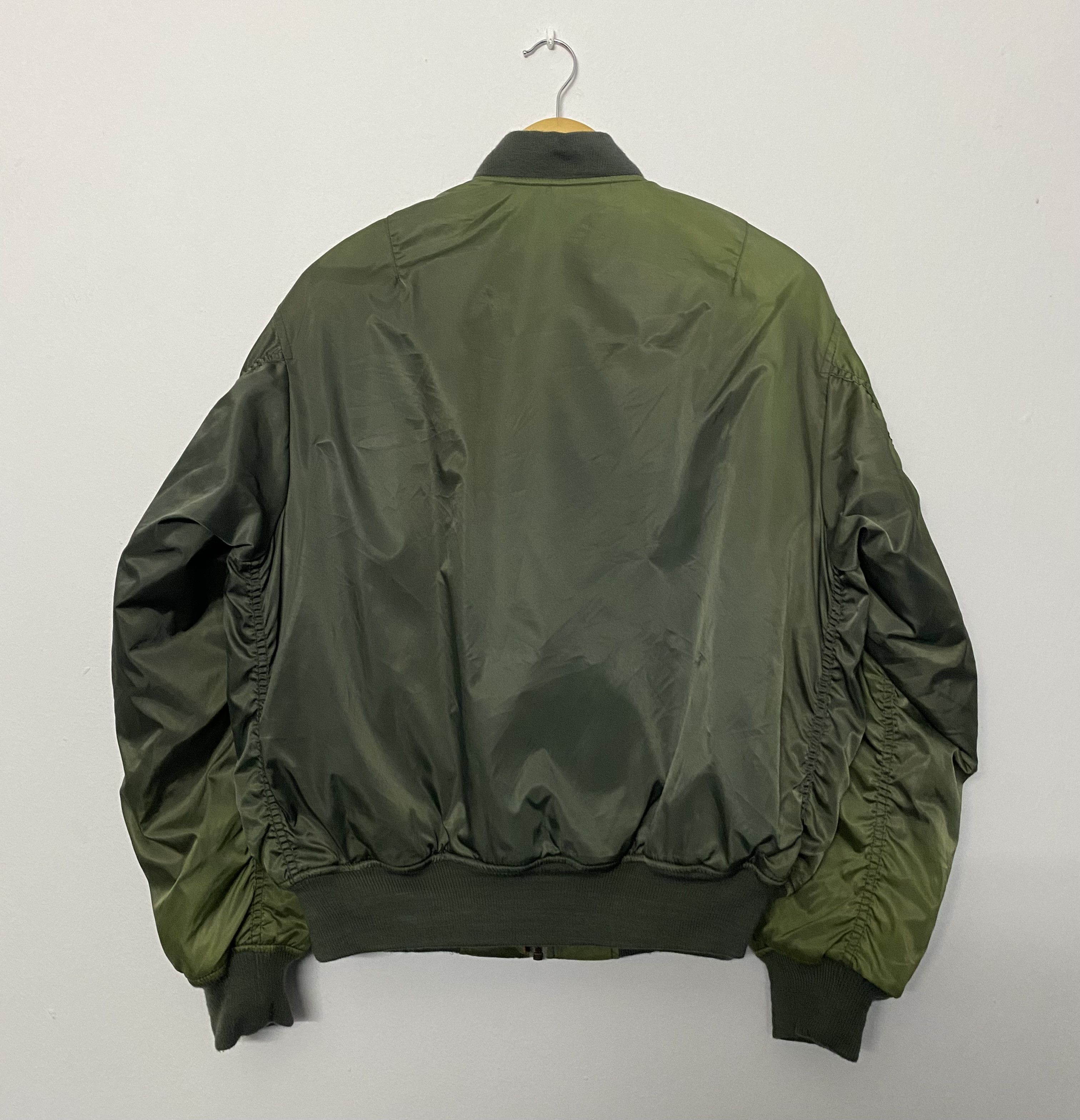 Uniqlo Vtg Uniqlo Sun Faded Military MA-1 Bomber Jacket Size US M / EU 48-50 / 2 - 2 Thumbnail