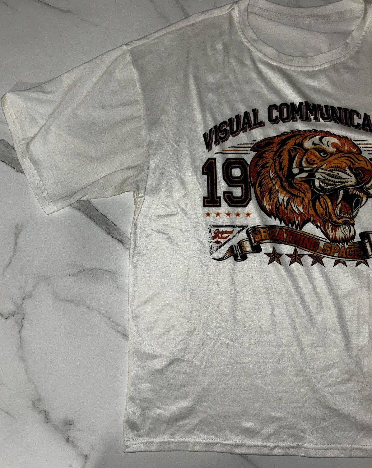 Shein Tiger T-Shirt Size US L / EU 52-54 / 3 - 4 Thumbnail
