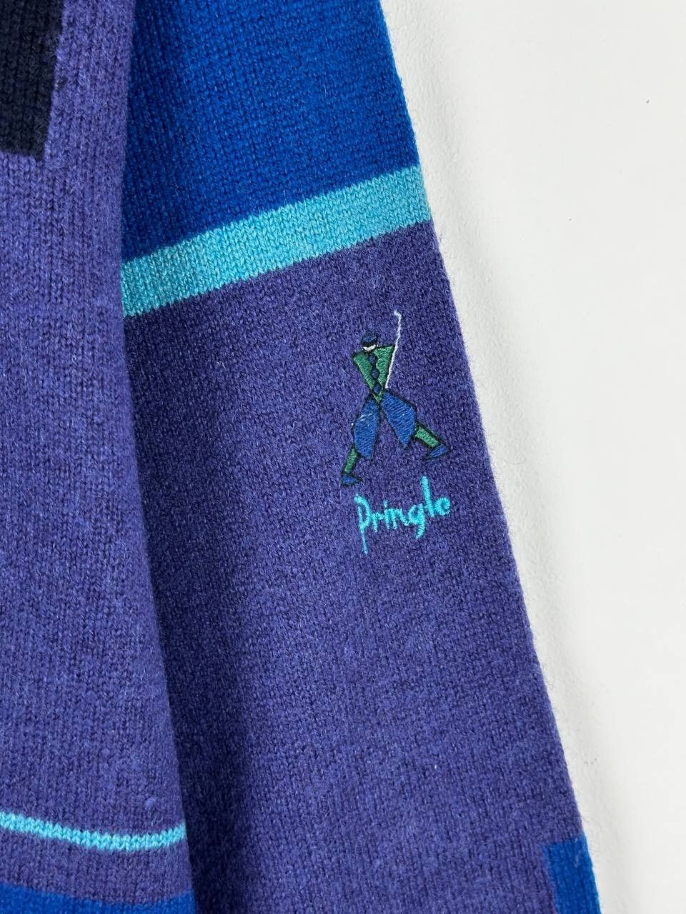 Pringle Of Scotland × Vintage Pringle Of Scotland 100% Lambswool Long Sleeve Sweater Size US L / EU 52-54 / 3 - 3 Thumbnail