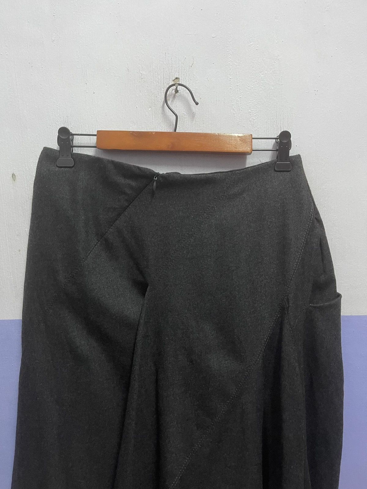 Brunello Cucinelli Luxury Brunello Cucinelli Cashmere and Wool Skirt Size 29" - 12 Thumbnail