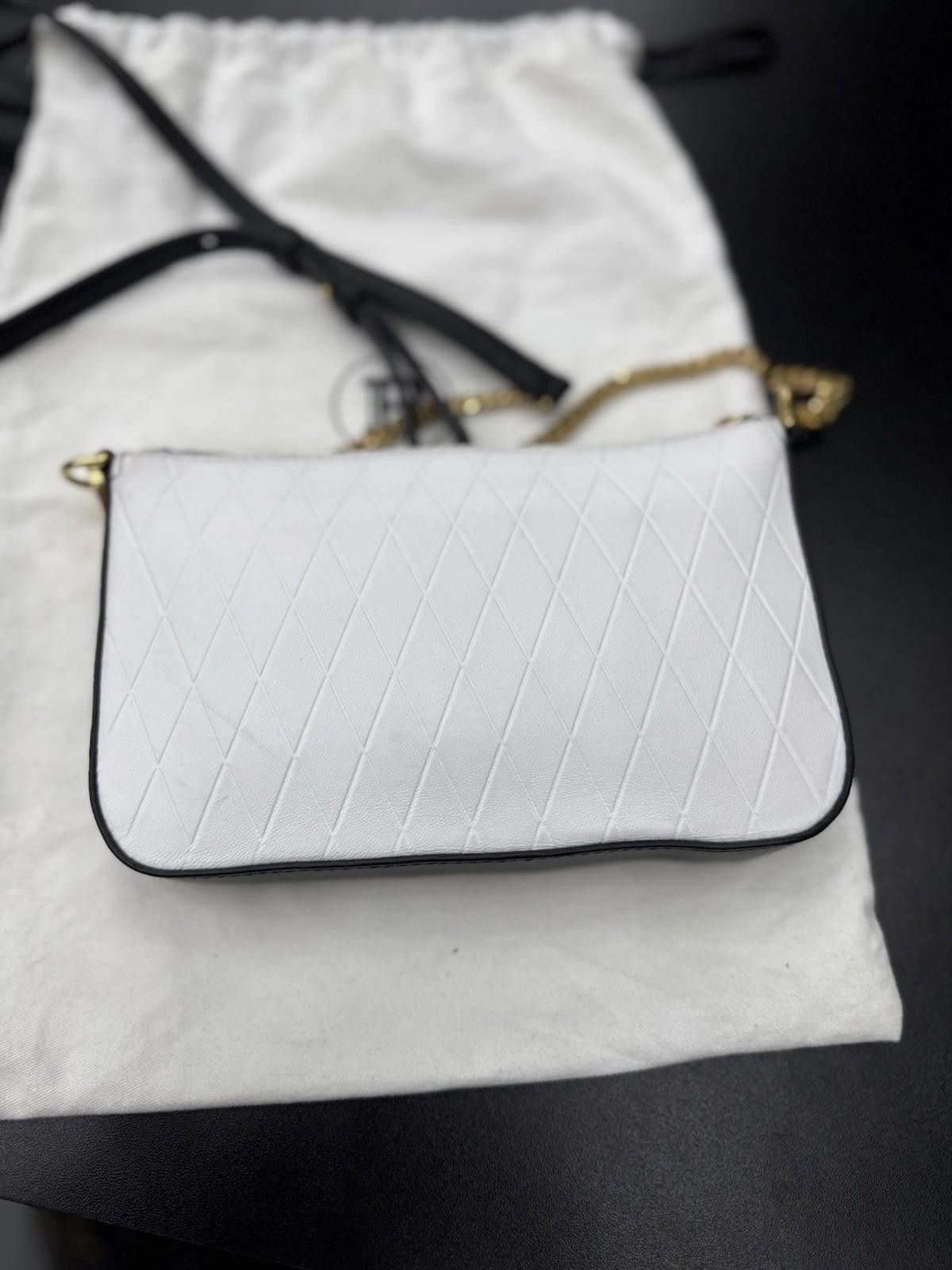 Balmain Authentic Balmain Leather White Crossbody Bag Chain Strap Size ONE SIZE - 4 Thumbnail