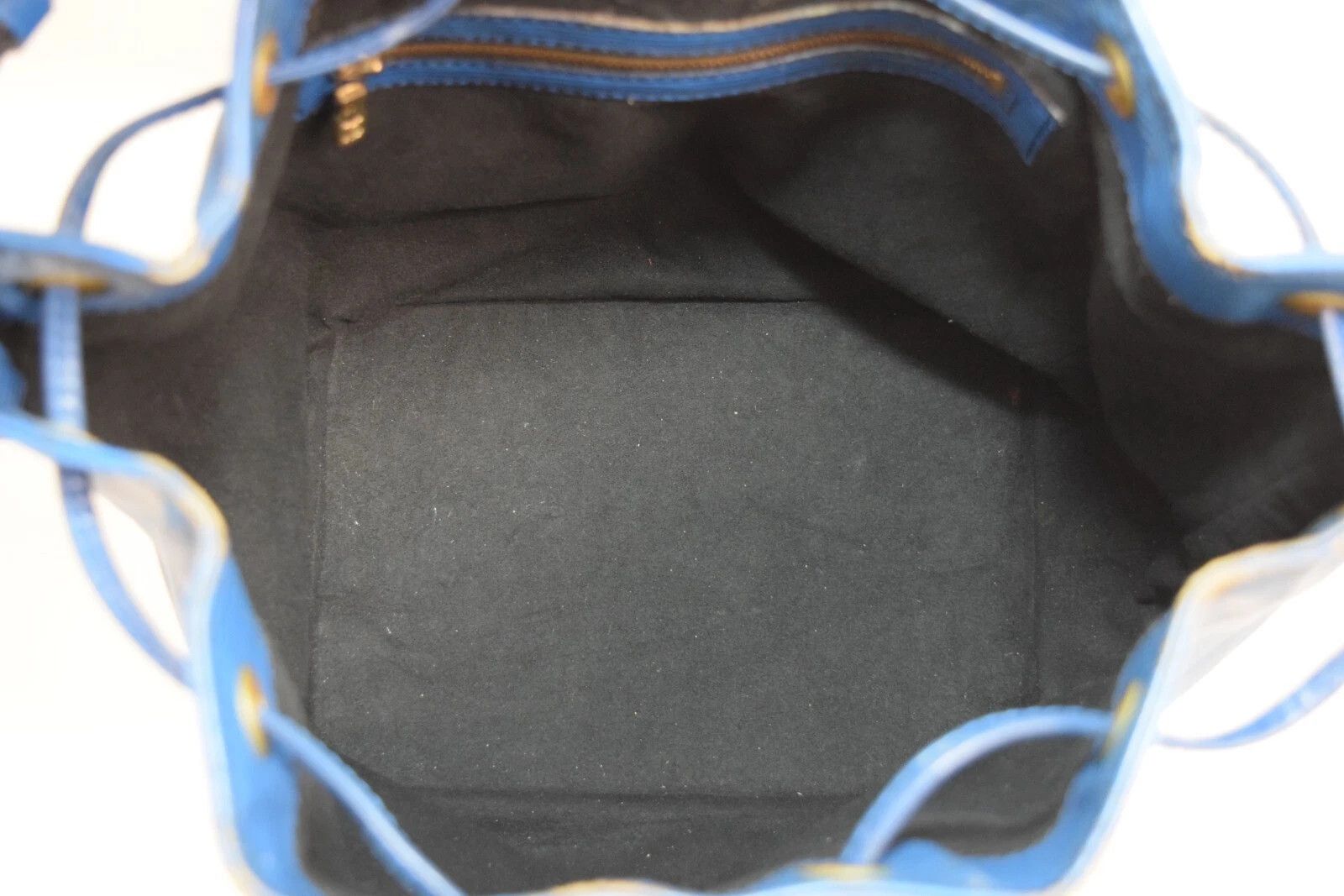 Louis Vuitton Louis Vuitton Petit Noé Shoulder Bag Epi Leather Blue M44105 Size ONE SIZE - 17 Thumbnail