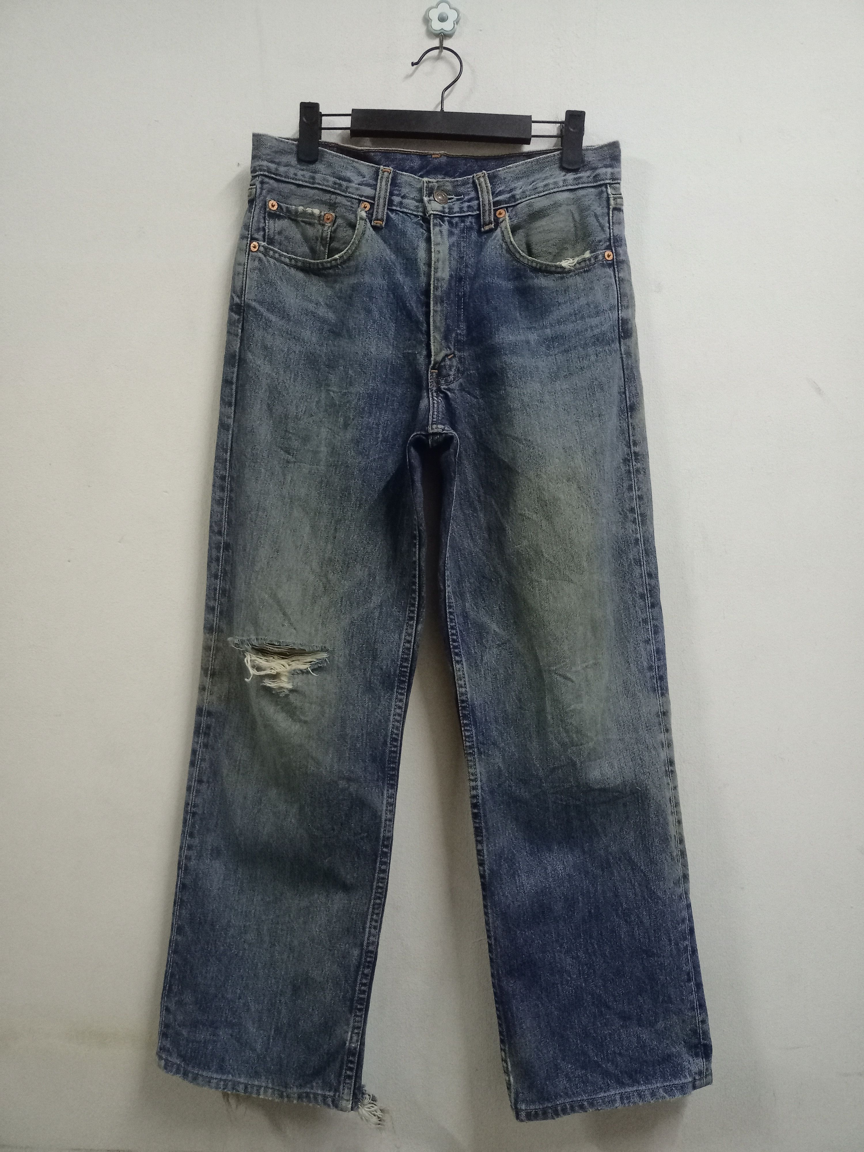 image of Vintage Levis 508 Mud Wash Distressed Baggy Jeans 30X28 in Blue, Men's