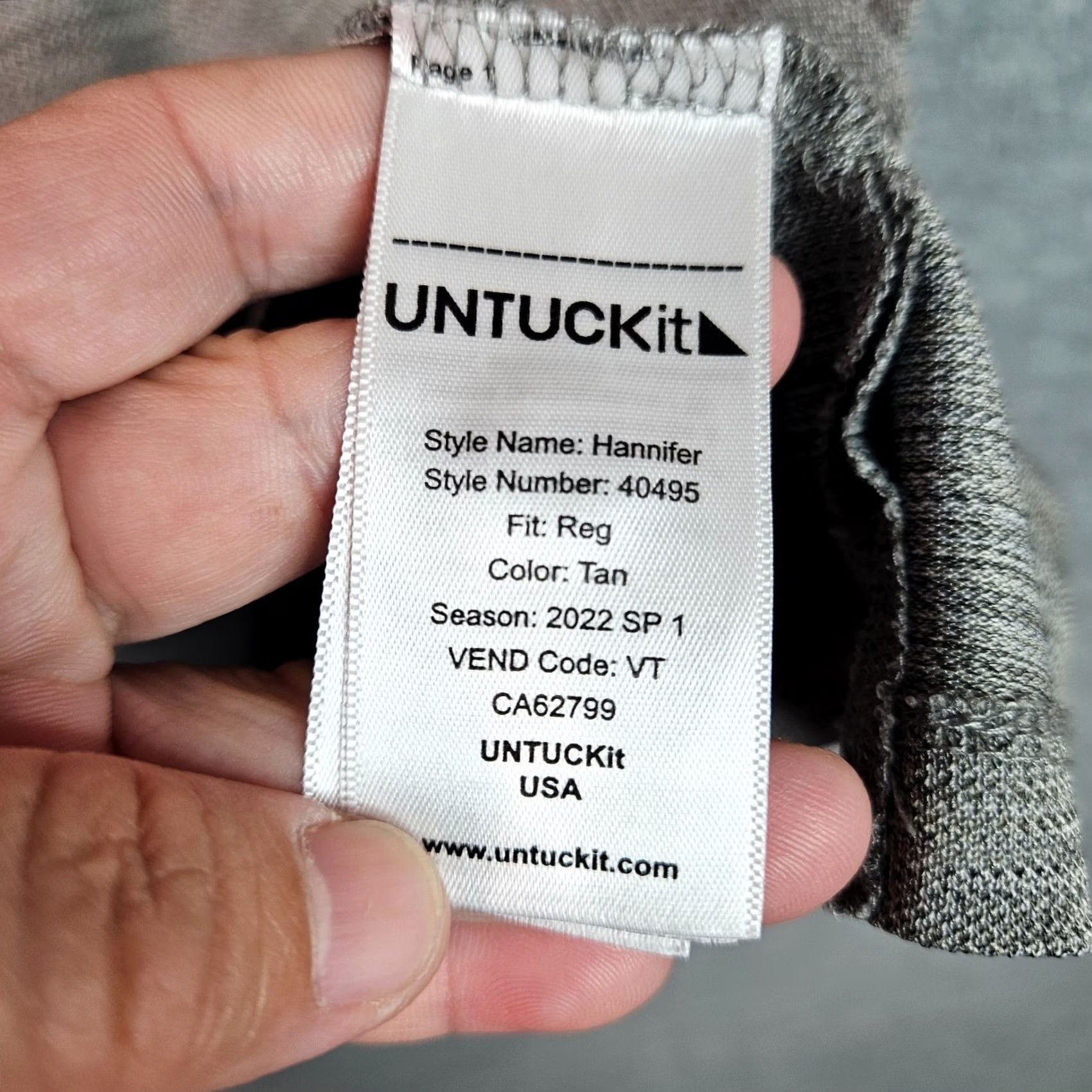 UNTUCKit UNTUCKIT Men's Dark Gray Polo Shirt 1/4 Button Up Collar Short Sleeve Size M CCool Gray Nike? Size US M / EU 48-50 / 2 - 3 Thumbnail