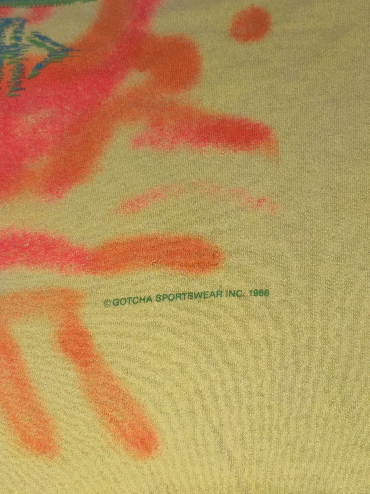 Gotcha Gotcha 80s Surf Wear Vintage Large 23x26 Bright T Shirt Size US L / EU 52-54 / 3 - 9 Thumbnail