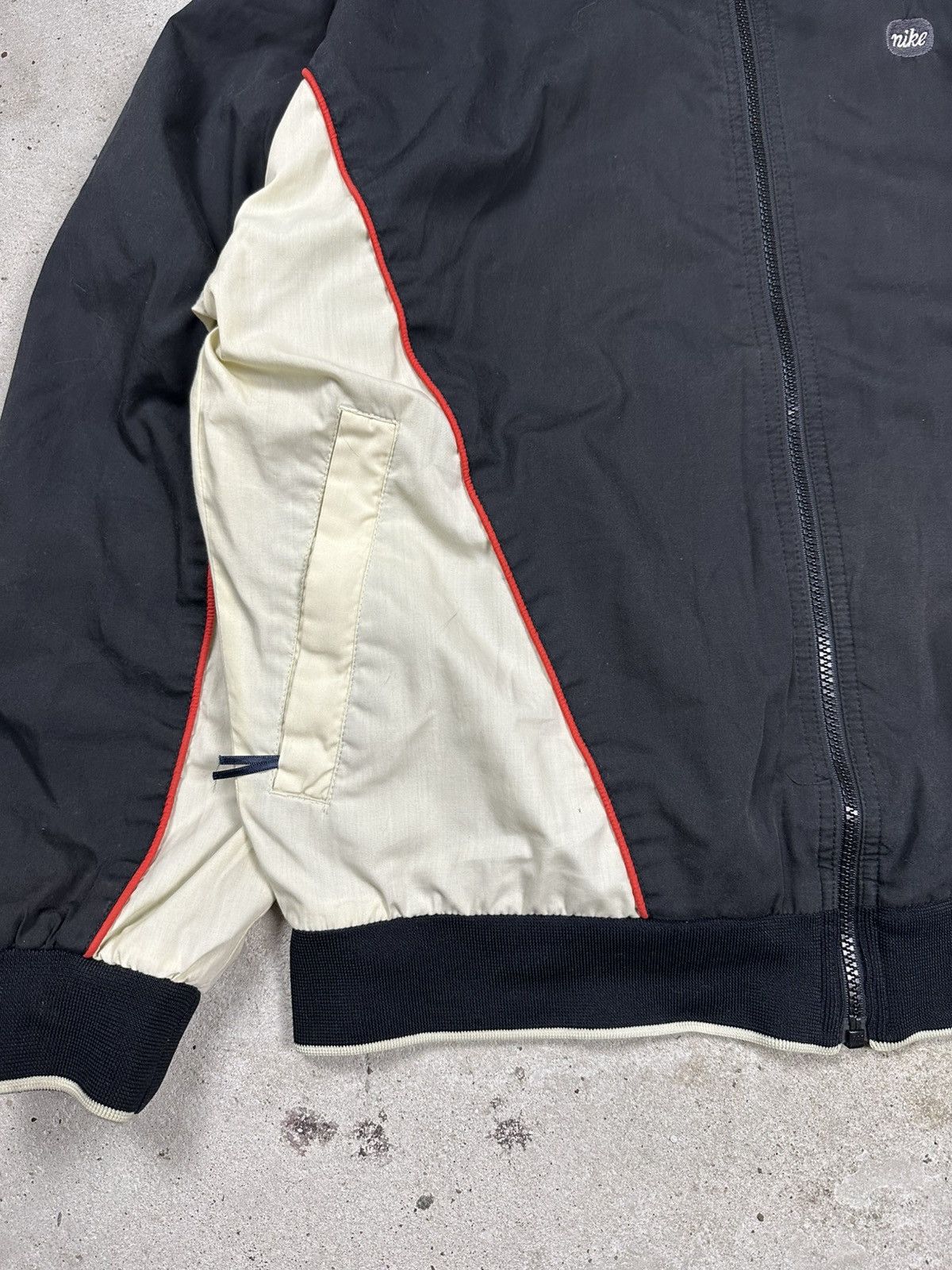 Nike Vintage Y2K Nike Black Bomber Track Jacket Swoosh Size US M / EU 48-50 / 2 - 4 Thumbnail
