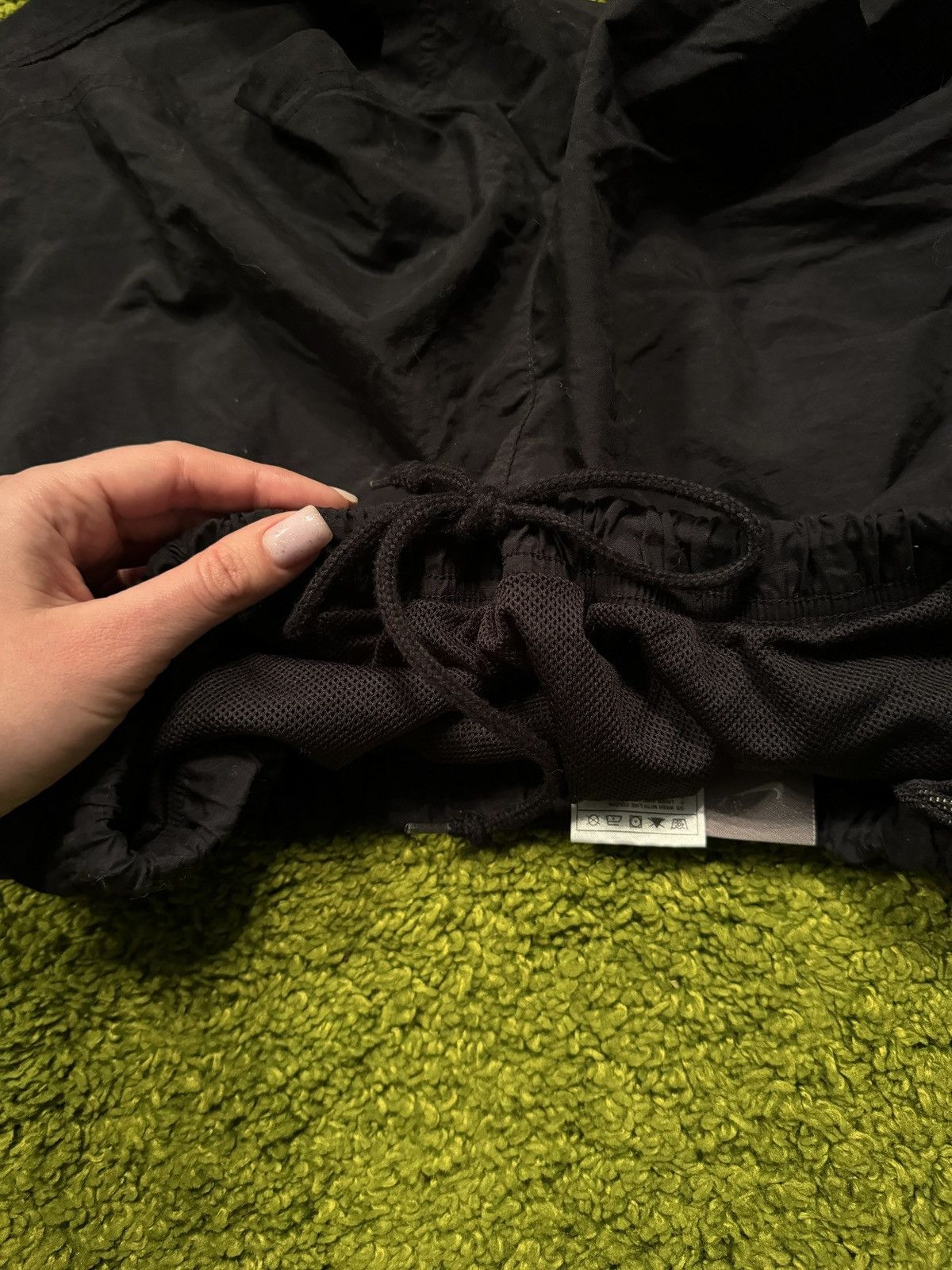 Nike × Vintage Nike 2000s vintage nylon swoosh logo black shorts Size US 36 / EU 52 - 5 Thumbnail
