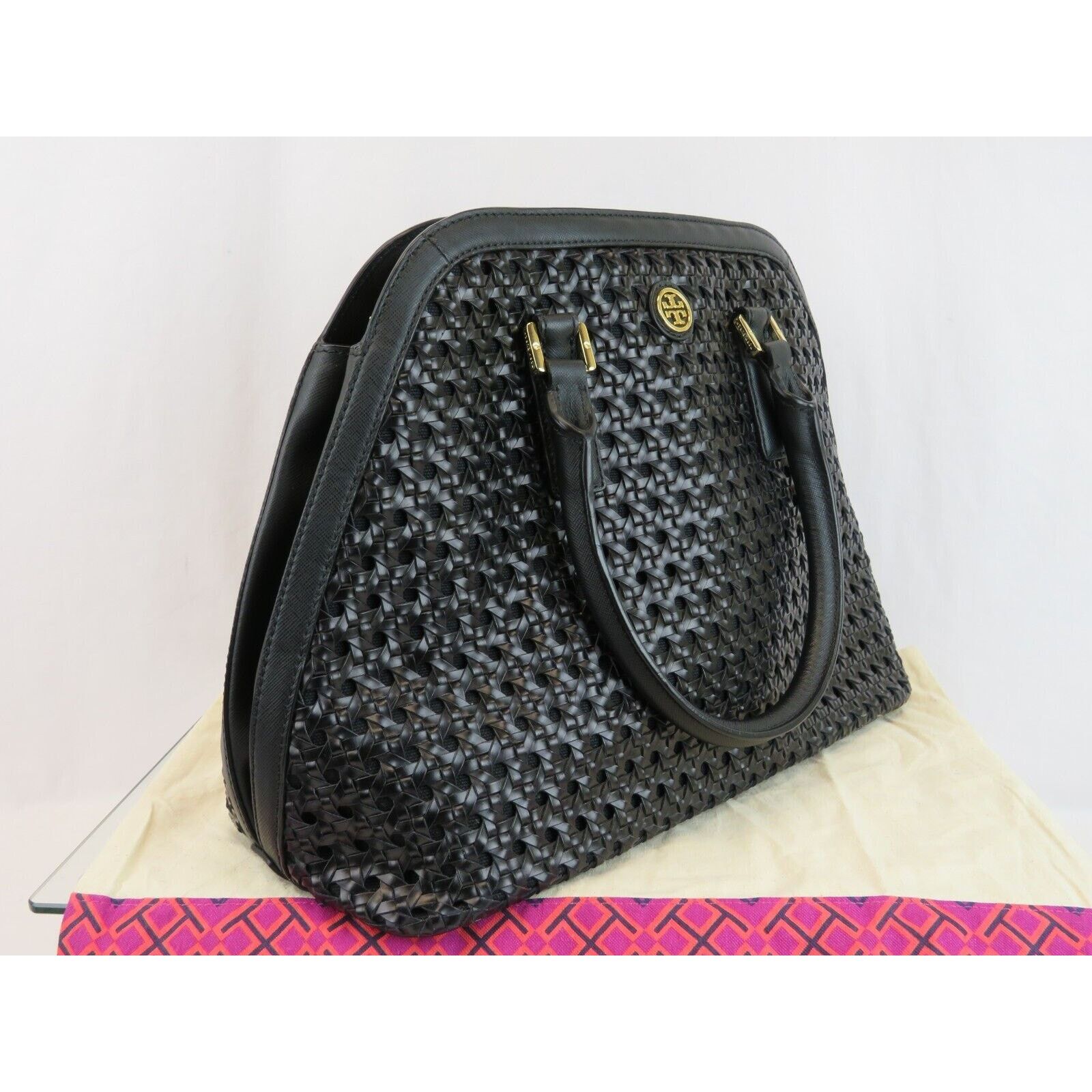 Tory Burch ROBINSON BLACK BASKET WOVEN LEATHER LOGO TOTE HANDBAG Size ONE SIZE - 3 Thumbnail