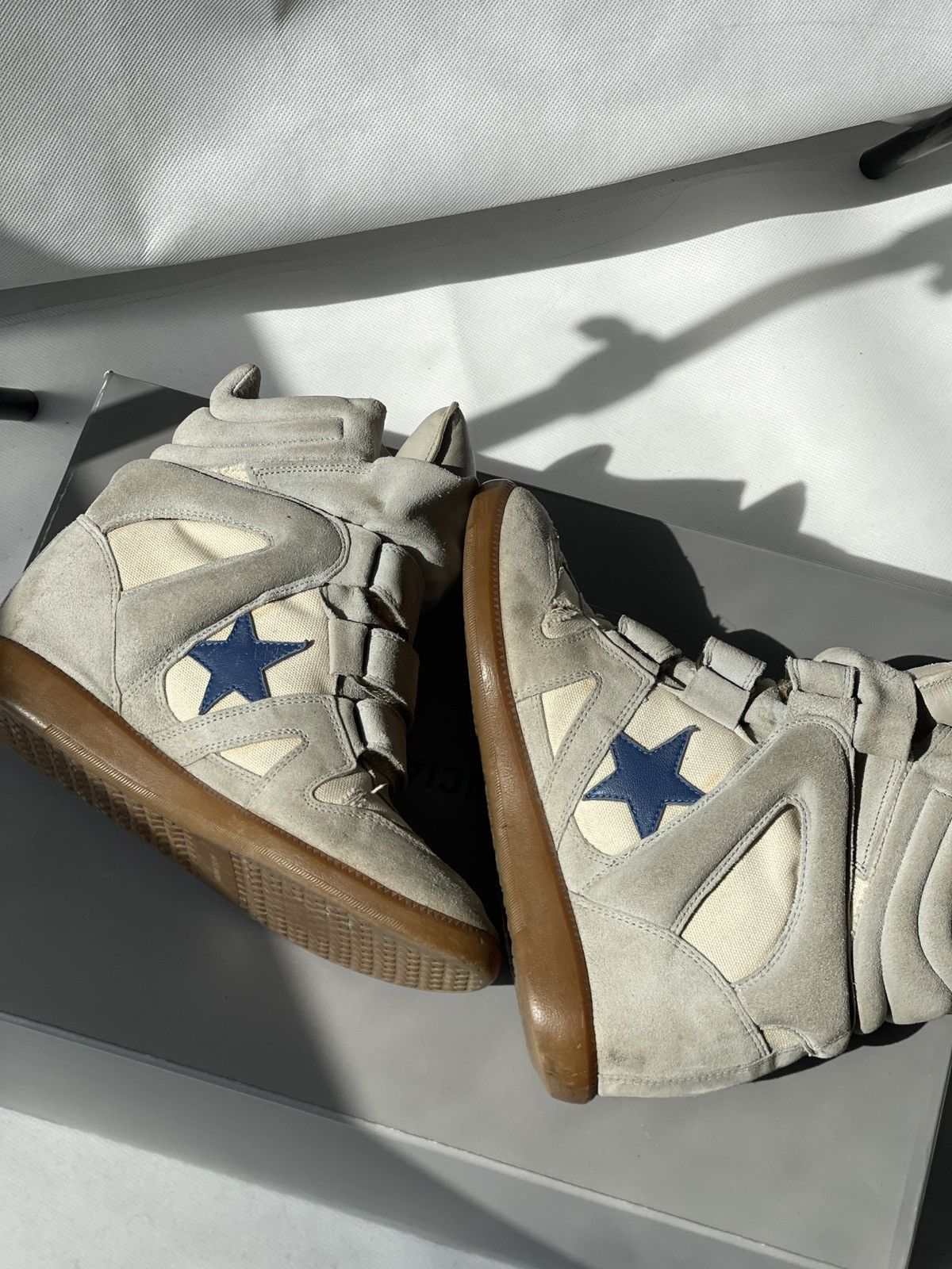 Isabel Marant Authentic Isabel Marant Etoile Bekett sneakers Suede Wedge Size US 7 / IT 37 - 9 Thumbnail