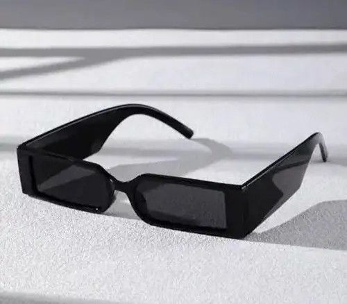 VIBE Retro Classic Black Sunglasses Size ONE SIZE - 4 Thumbnail