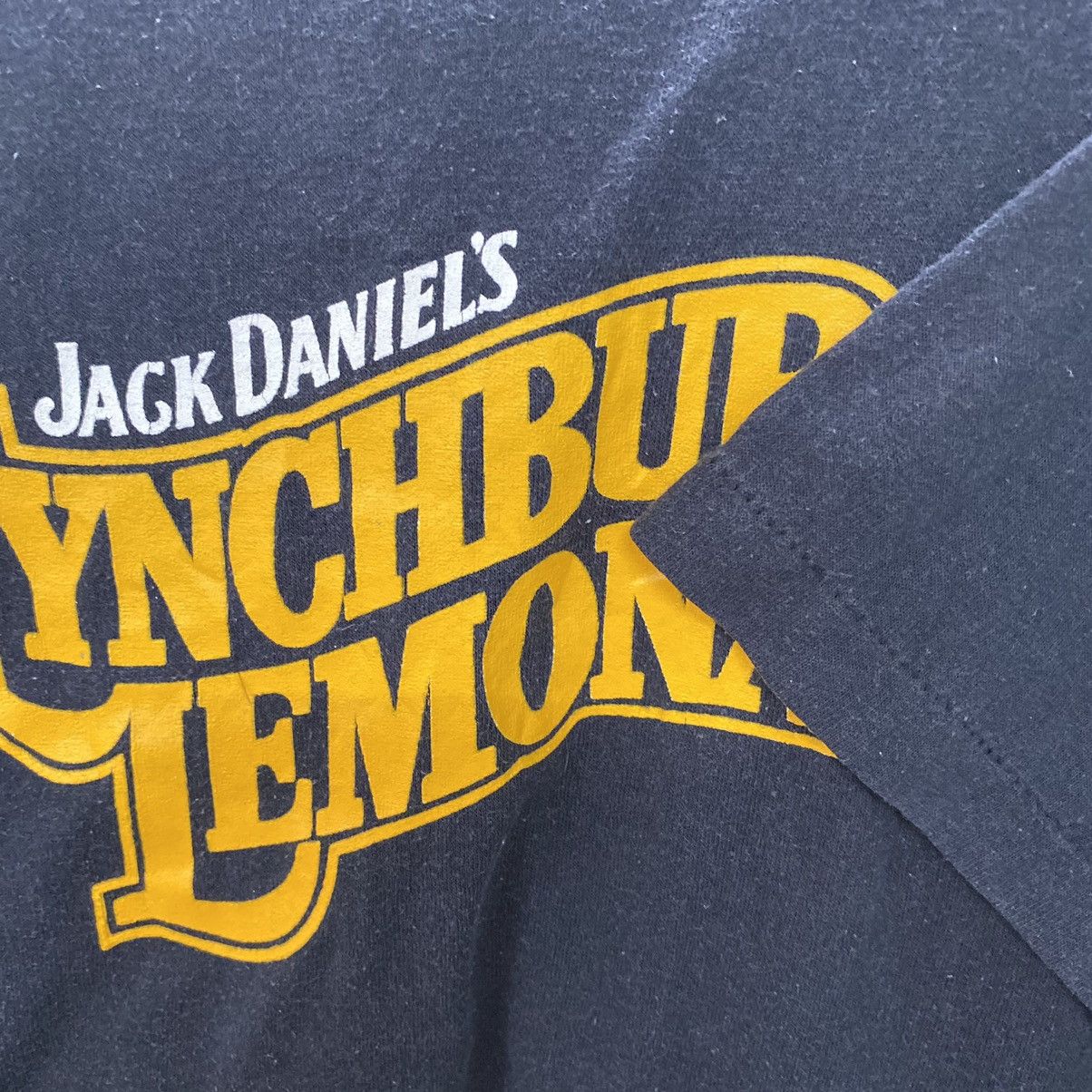 Vintage Vintage 80’s Jack Daniel’s Lynchburg Lemonade Tee Size US XL / EU 56 / 4 - 5 Thumbnail