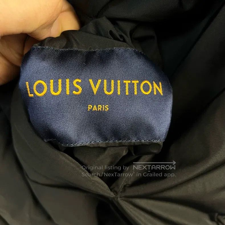 Louis Vuitton Louis Vuitton Double-sided down jacket with presbyopic emb Size US M / EU 48-50 / 2 - 5 Thumbnail