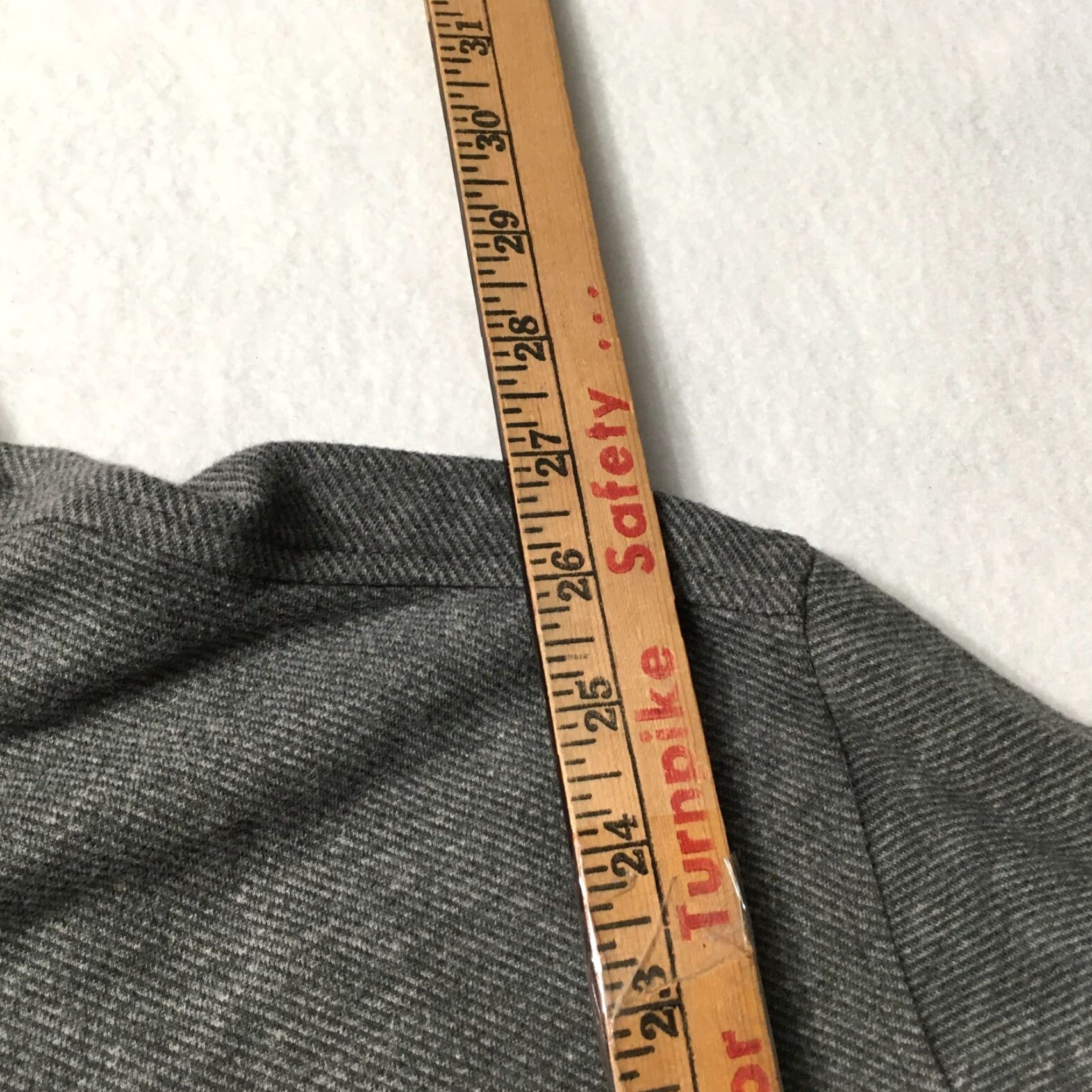 Van Heusen VINTAGE NWOT Van Heusen Mens 1/4 Zip Sweater XL Gray Heathered Mock Neck Size US XL / EU 56 / 4 - 6 Thumbnail