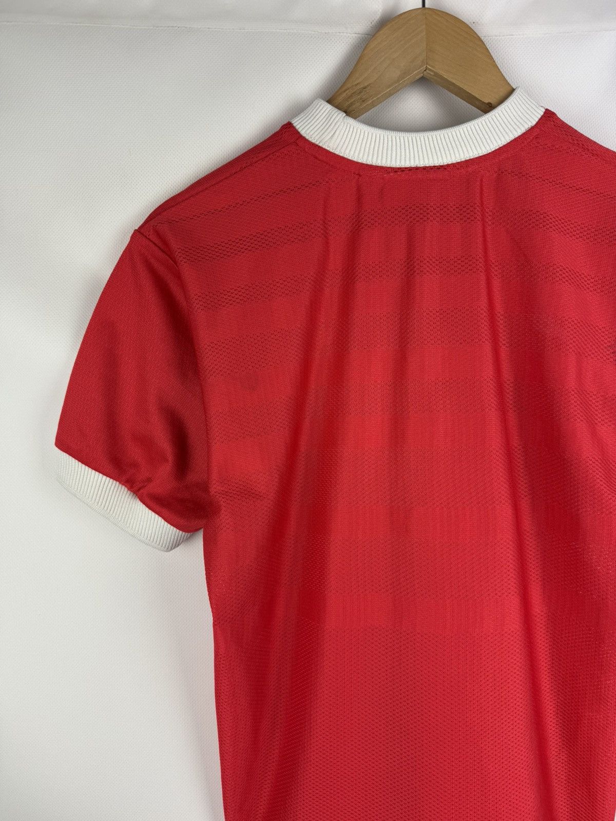 Reebok Reebok FC Liverpool VTG 1998 / 2000 Home Soccer Jersey Shirt Size US S / EU 44-46 / 1 - 16 Thumbnail