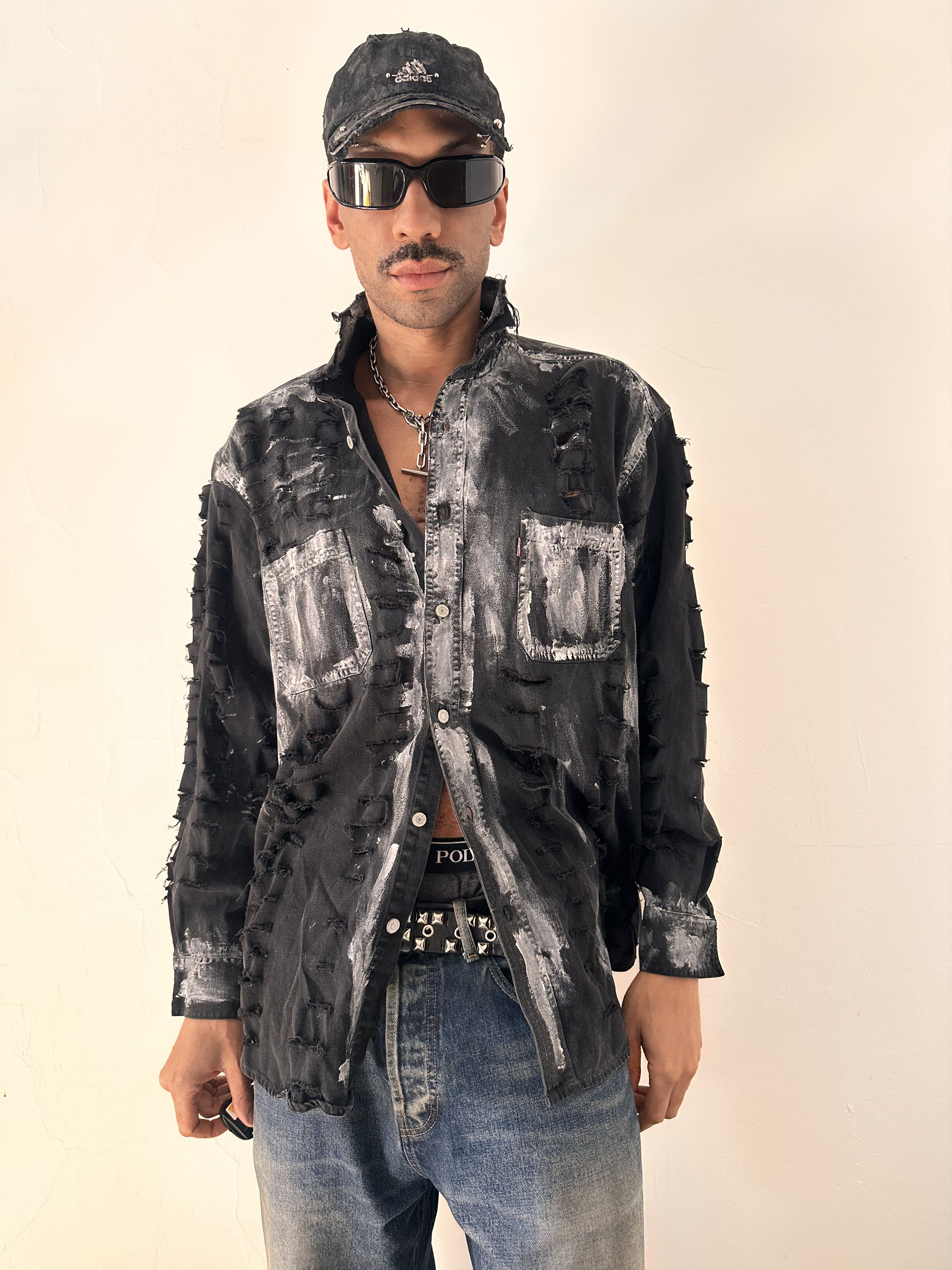 Levi's ASTROBOI* x Levis Black Painted Denim Grunge Shirt - XL Size US XL / EU 56 / 4 - 6 Thumbnail