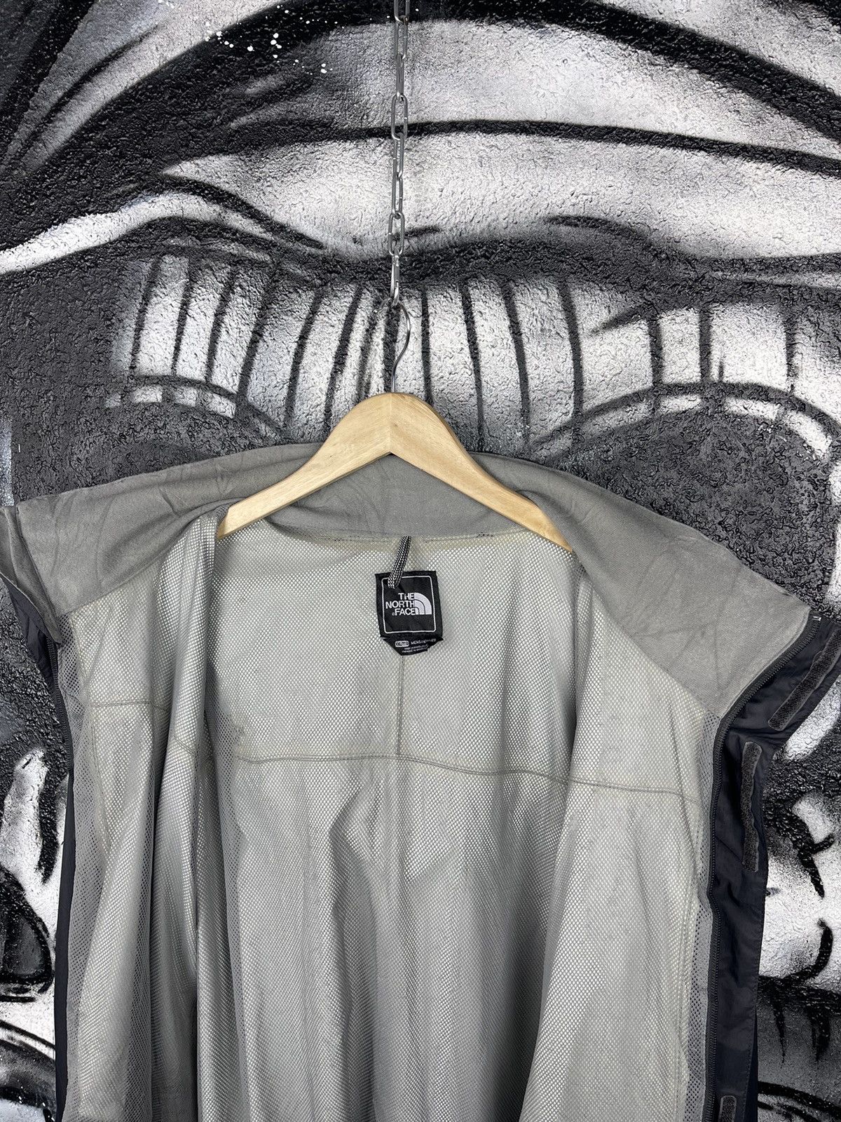 The North Face The North Face HyVent Casual Full Zip Black Waterproof Jacket Men’s Size XXL Size US XXL / EU 58 / 5 - 7 Thumbnail