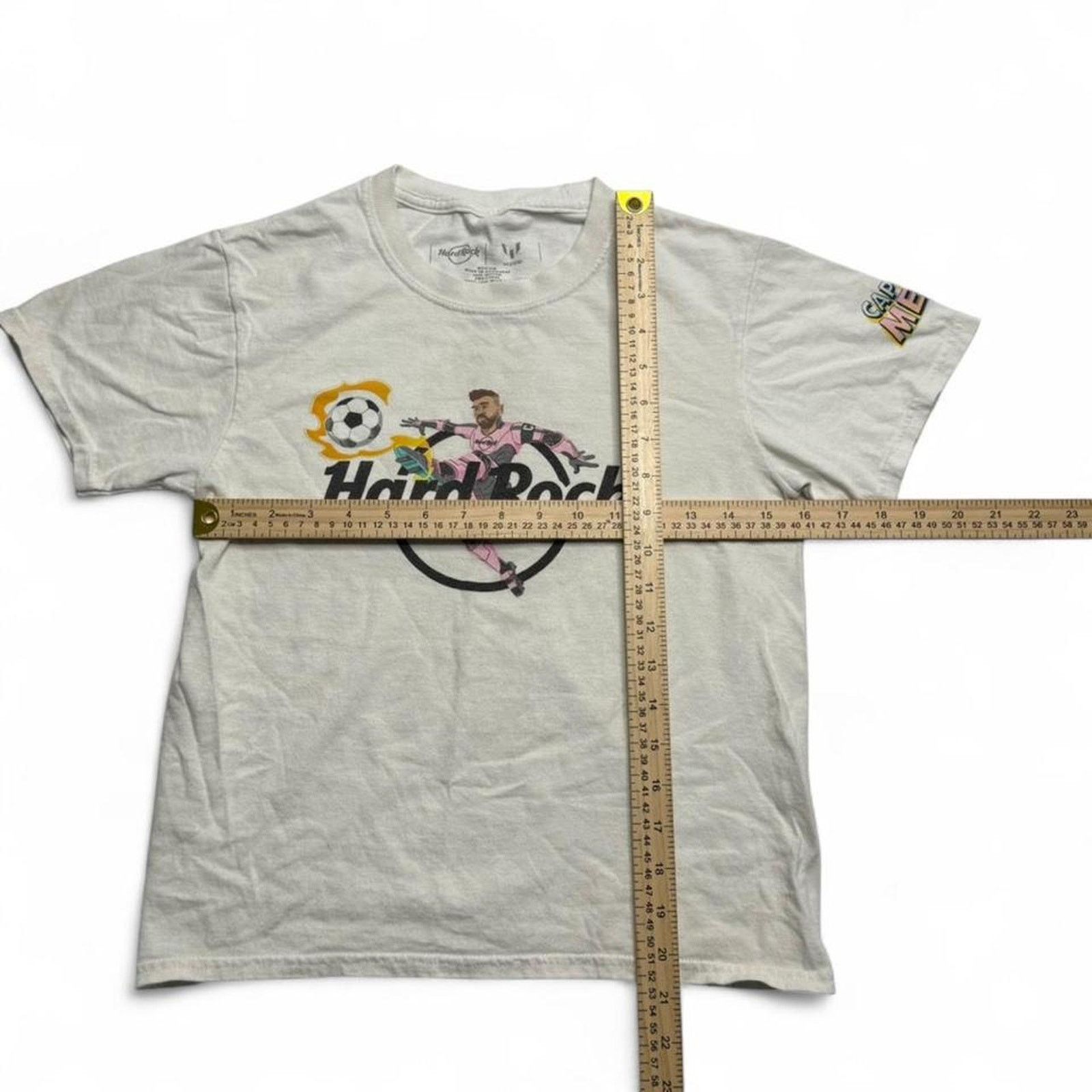 Hard Rock Cafe Hard rock Messi football TShirt tag says size m smaller side Size S / US 4 / IT 40 - 6 Thumbnail