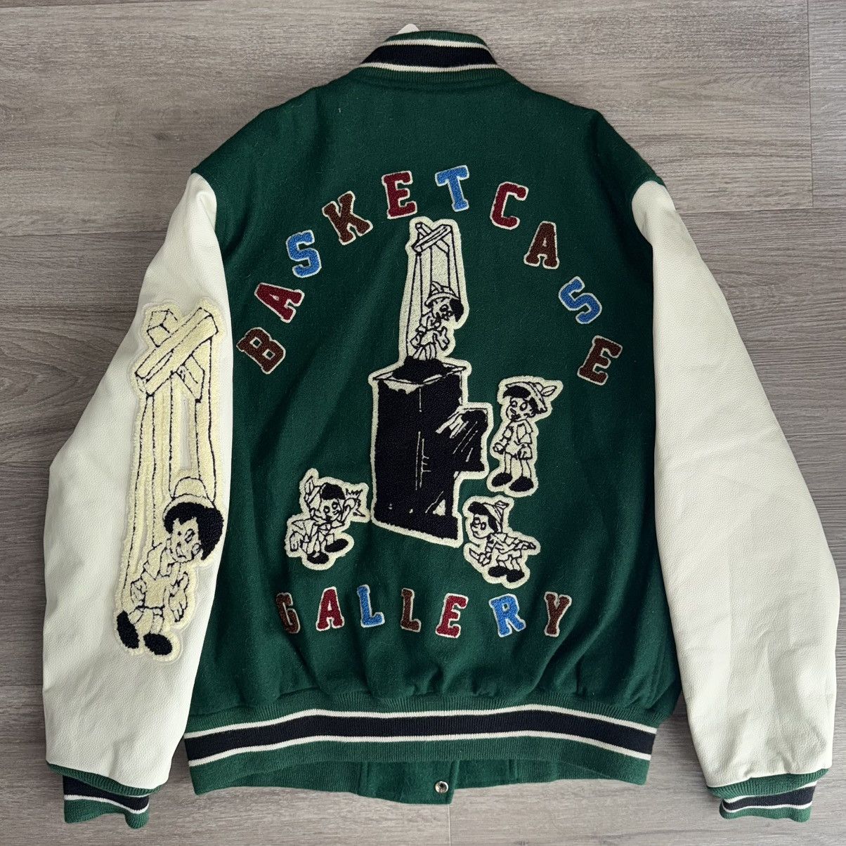 basketcase gallery Basketcase Gallery Marionette Letterman Green Size US M / EU 48-50 / 2 - 3 Thumbnail