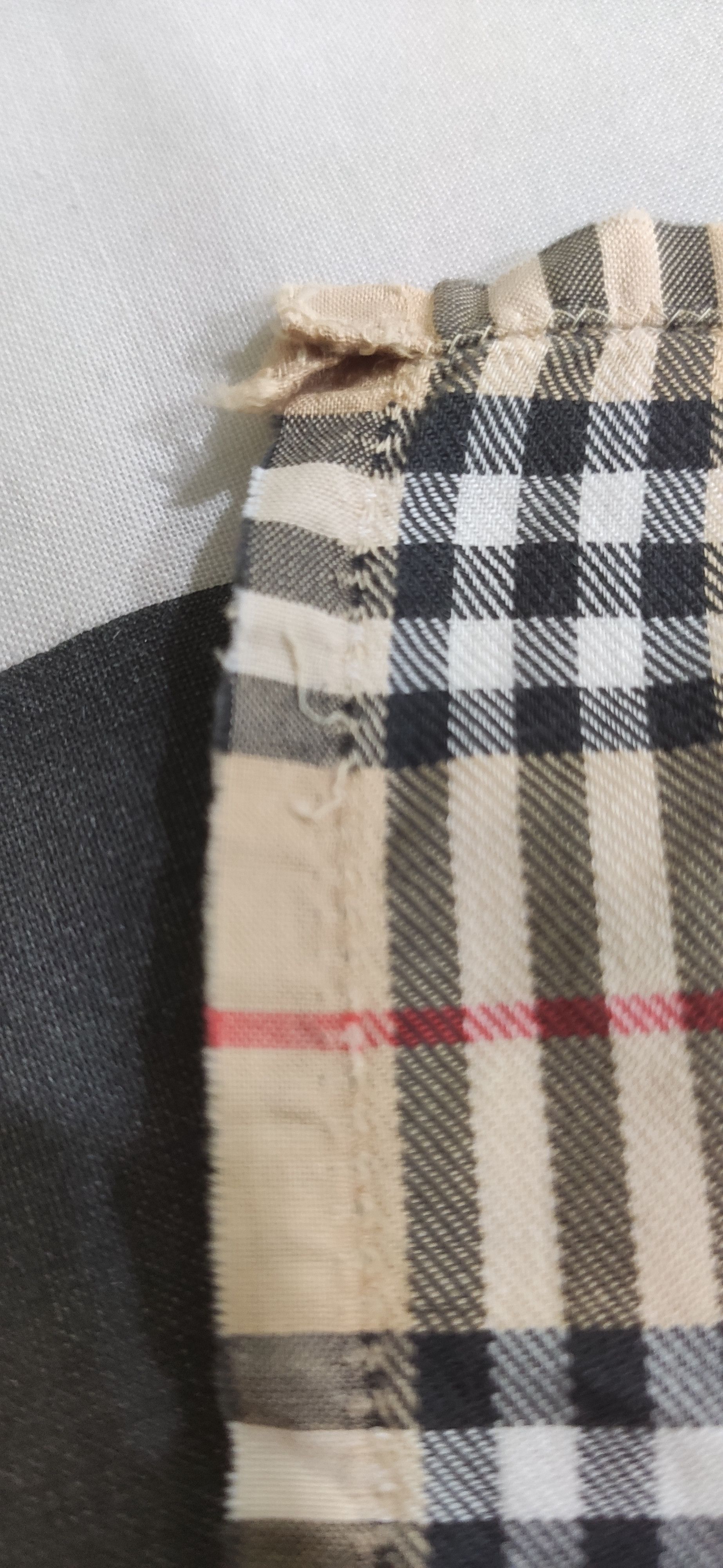 Burberry BURBERRY NOVA CHECK BANDANA/HANDKERCHIEF Size ONE SIZE - 9 Thumbnail