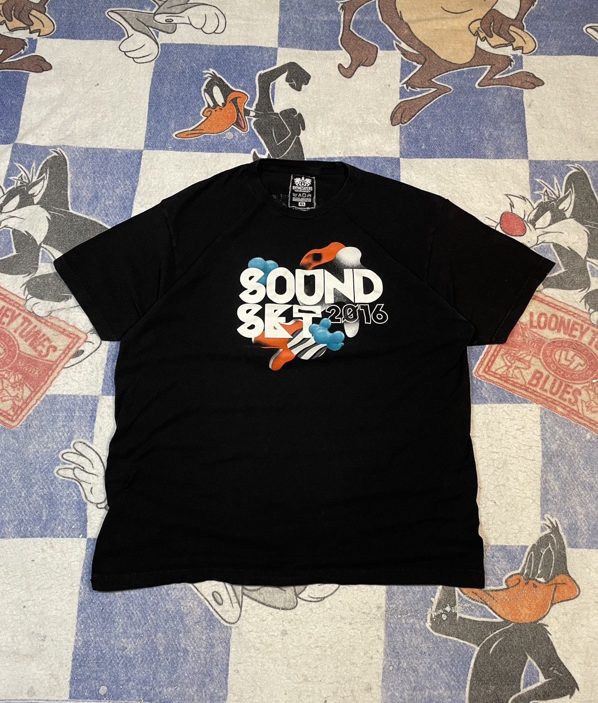 Band Tees Sound set music festival tee Size US XL / EU 56 / 4 - 1 Thumbnail