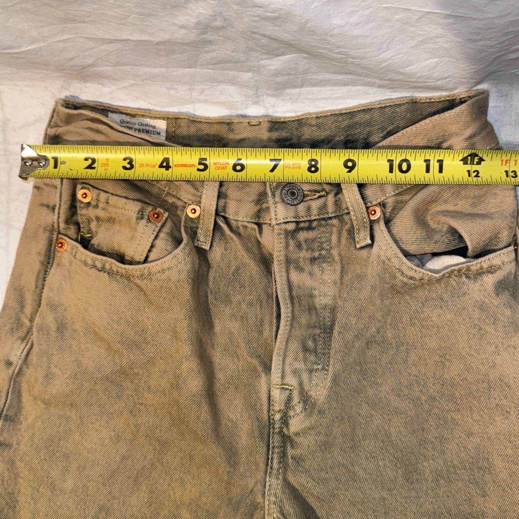 Levi's Levi's 501 Jeans Women's Premium Original Fit Khaki 24x30 Medium Wash Beige Denim Button 90s Vintage Not N/A Size 42" / US 20 - 5 Thumbnail