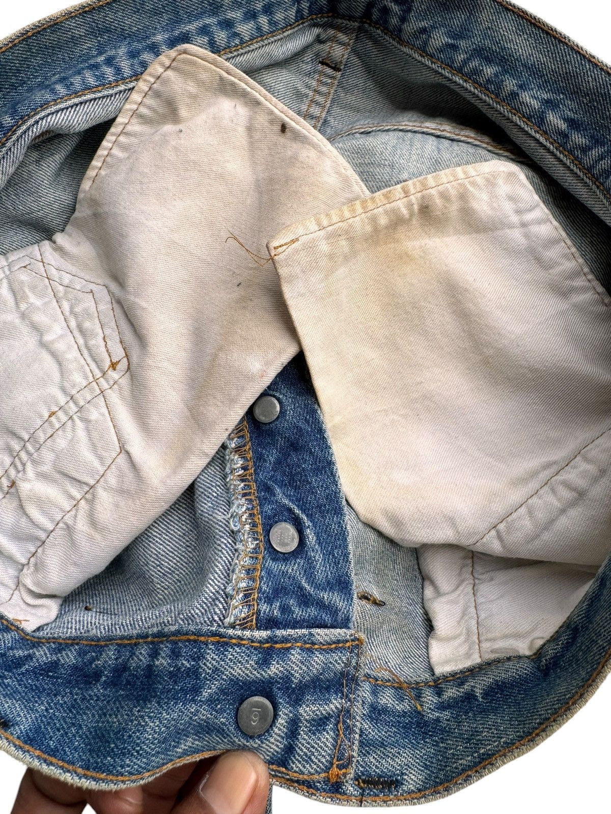 Levi's Vintage Distressed Levis 501 Selvedge Top button 6 Size US 36 / EU 52 - 15 Thumbnail