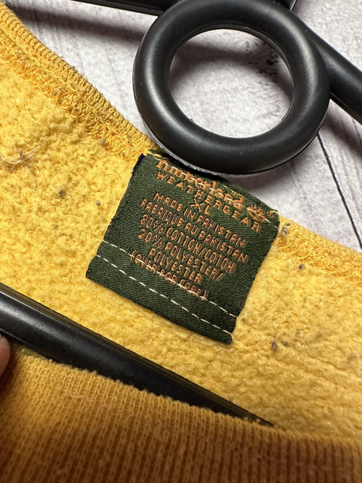 Timberland × Vintage Vintage Timberland sweatshirt big logo yellow size Xl Size US XL / EU 56 / 4 - 6 Thumbnail