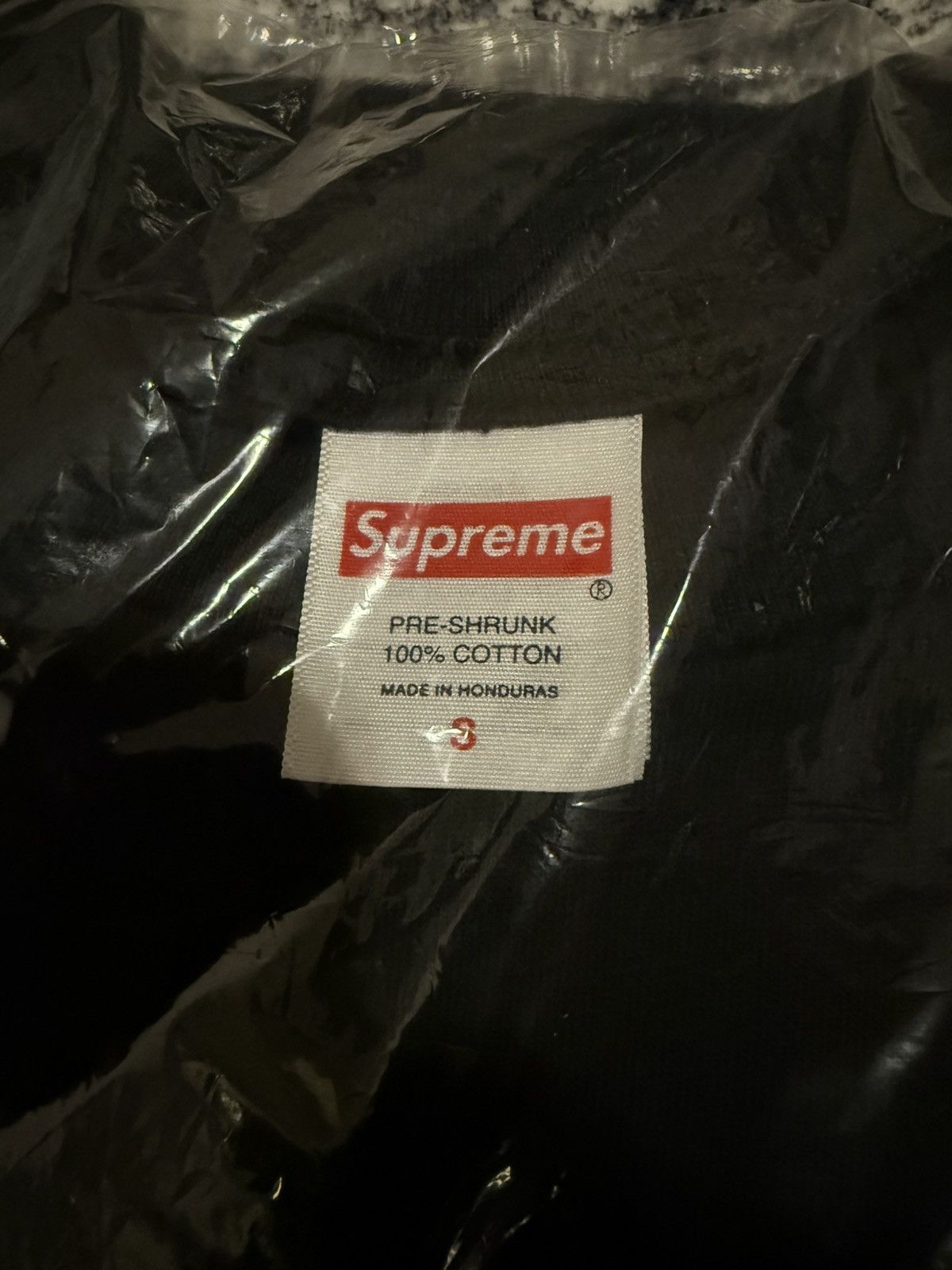 Supreme Supreme Grinch tee size small black IN HAND‼️ Size US S / EU 44-46 / 1 - 2 Thumbnail
