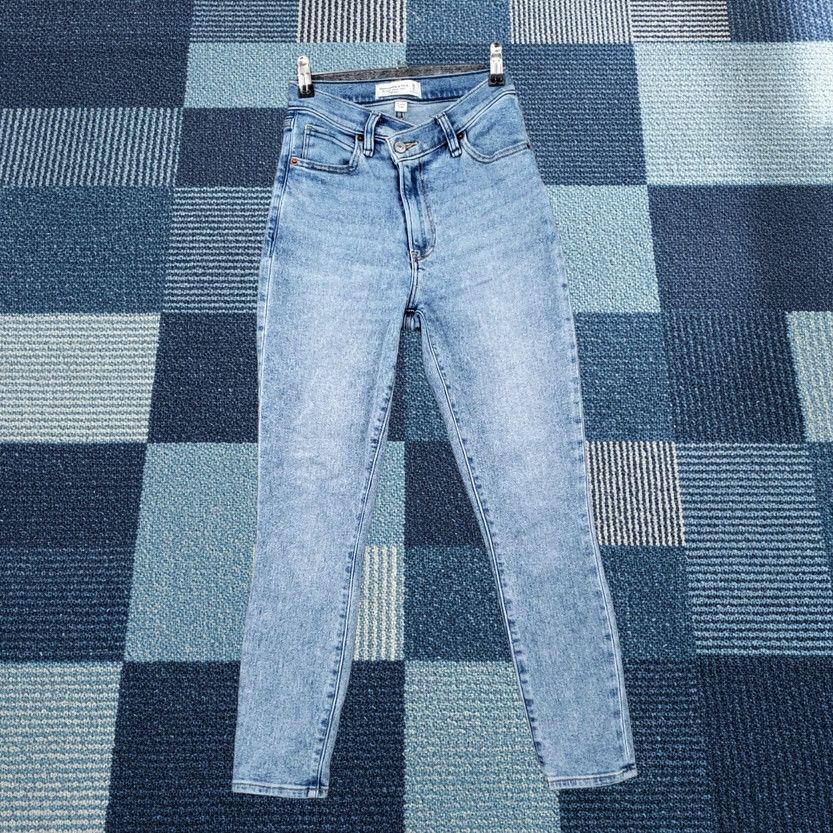 Abercrombie & Fitch Abercrombie & Fitch Jeans Womens 2 26 Blue The Super Skinny Ankle Hi Rise Denim Size 26" / US 2 / IT 38 - 1 Thumbnail