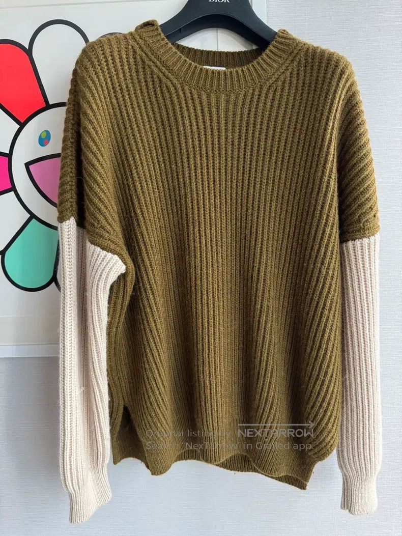 Loewe Loewe Long-sleeve Wool Sweater Size M / US 6-8 / IT 42-44 - 1 Thumbnail