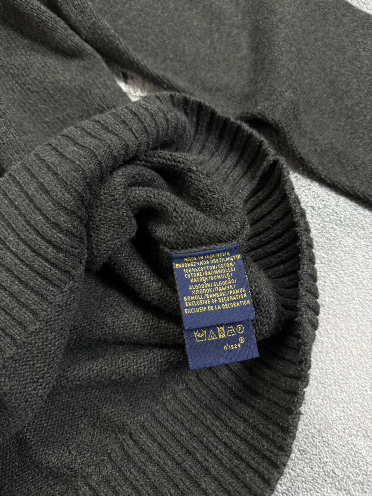 Ralph Lauren Polo Ralph Lauren VNTG KniT Crew Neck Mini Logo Sweater Size US M / EU 48-50 / 2 - 11 Thumbnail