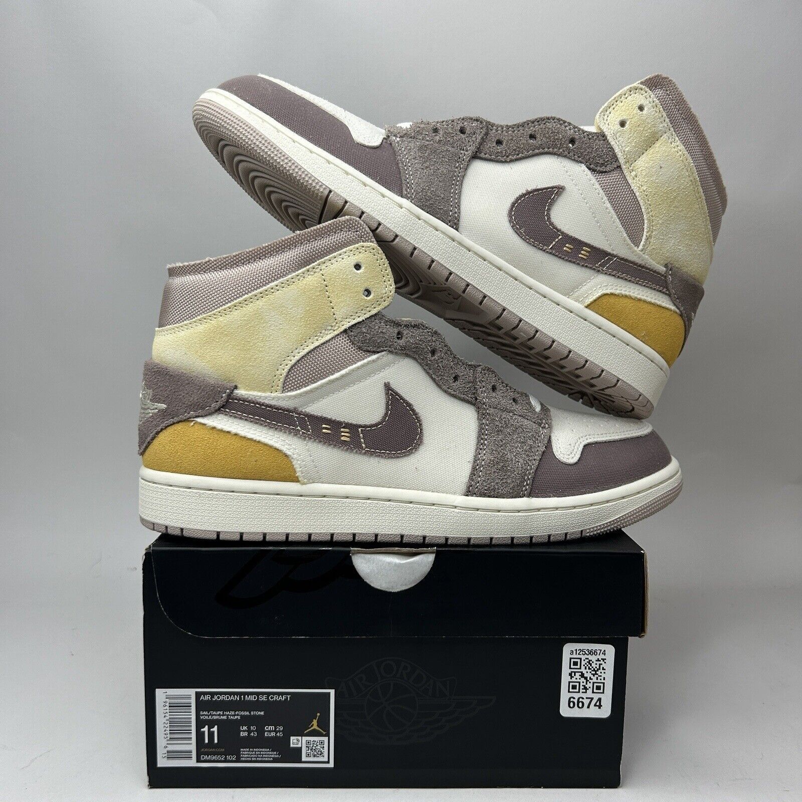 Jordan Brand Nike Air Jordan 1 Retro Mid SE Craft “Taupe Haze” 2023 Size US 11 / EU 44 - 1 Thumbnail