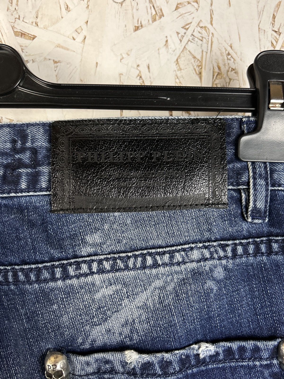 Philipp Plein Philipp Plein Straight Cut Washed Denim Jeans Size 30 Size US 30 / EU 46 - 8 Thumbnail