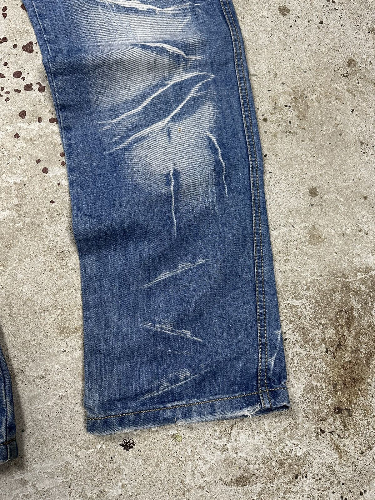 If Six Was Nine × Japanese Brand × Le Grande Bleu (L.G.B.) Vintage Y2K Blue Washed Distressed Chain Denim Pants Size US 38 / EU 54 - 3 Thumbnail