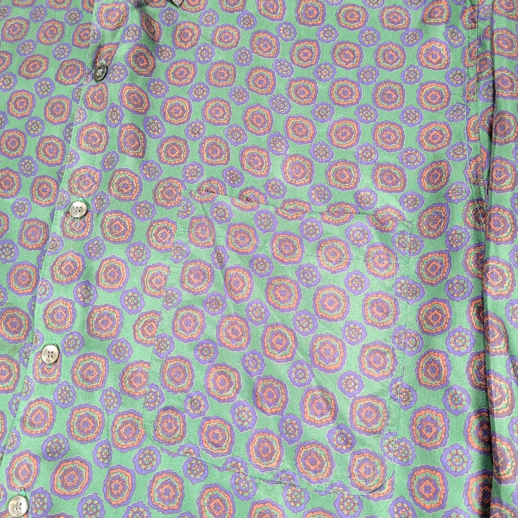Vintage VINTAGE Robert Stock Geometric Patterned Button Up Long Sleeve Shirt Mens Size Lg Green Size US L / EU 52-54 / 3 - 5 Thumbnail