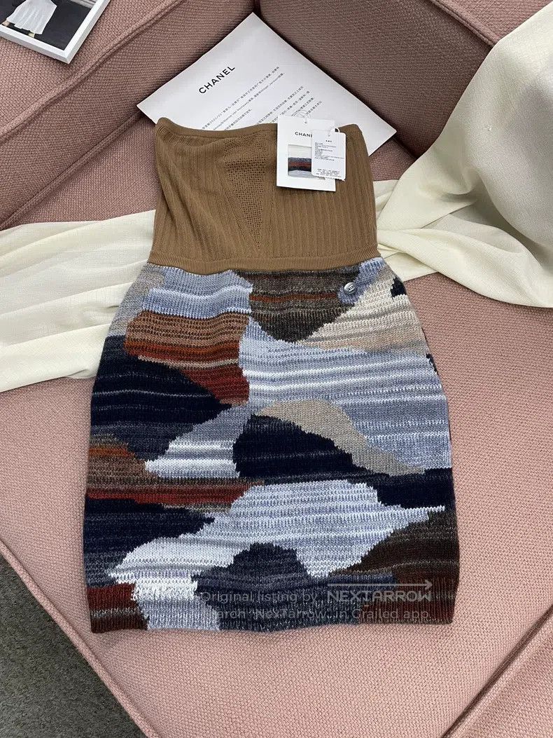 Chanel Chanel 24A high-end handicraft workshop cashmere contrast Size XS / US 0-2 / IT 36-38 - 1 Thumbnail