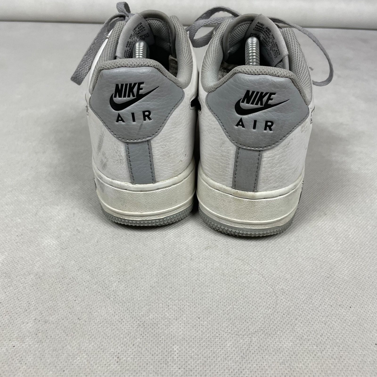 Nike Nike Air Force 1 '07 LV8 DV3501-100 Mens White Gray Shoes 9 Size US 9 / EU 42 - 12 Thumbnail
